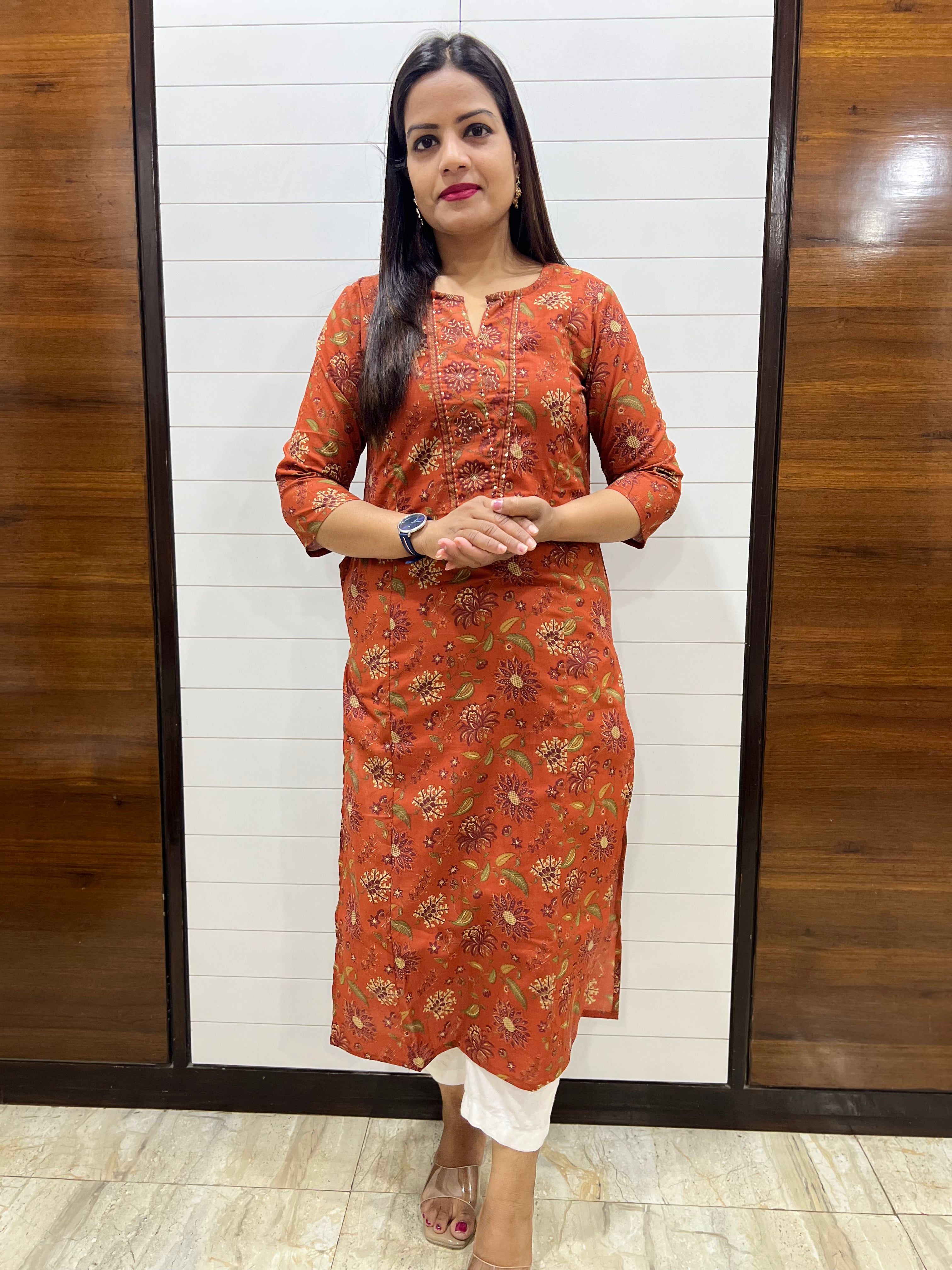 Mumzhug Pure Cotton Rust Colored floral Colored Printed Feeding Kurta