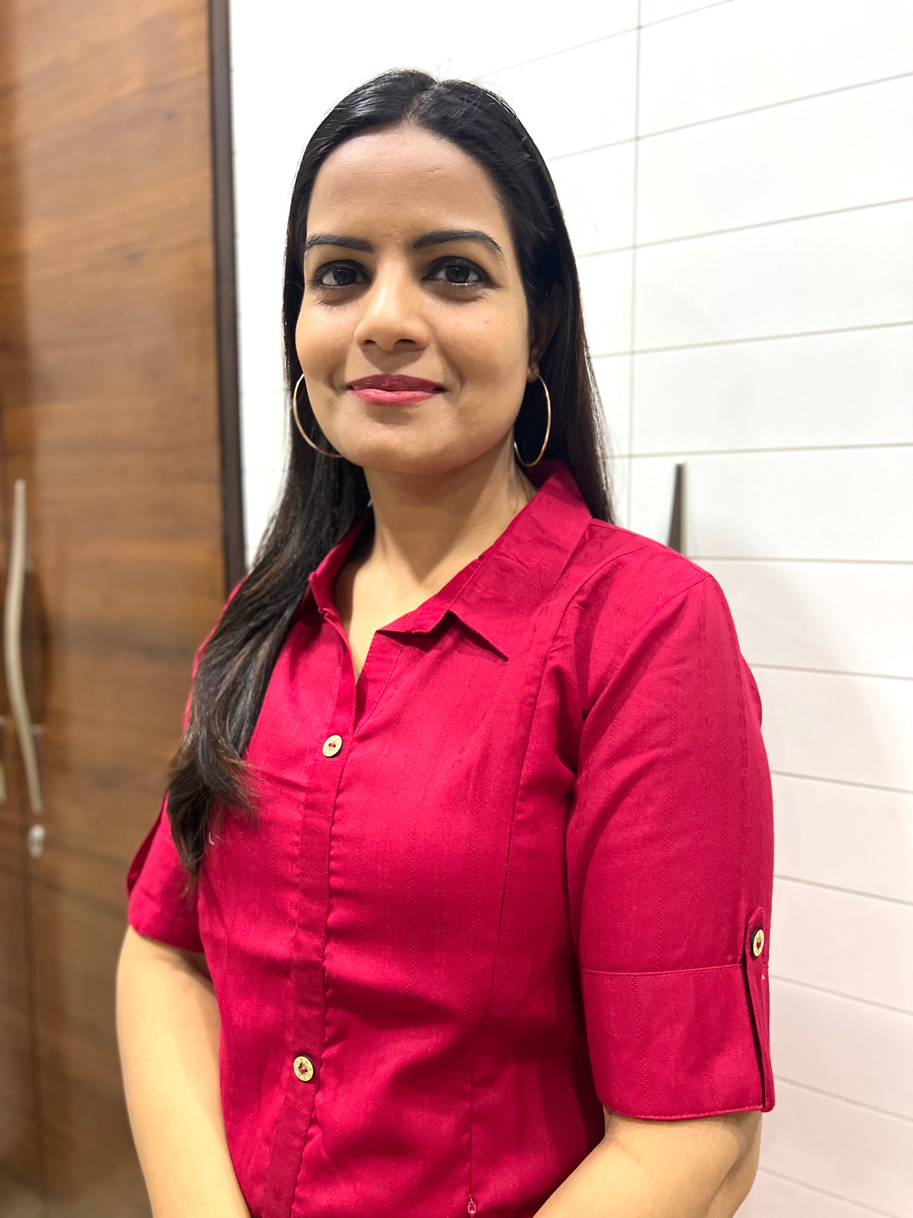 Mumzhug Maroon Viscose Rayon A-line Feeding Kurta RED