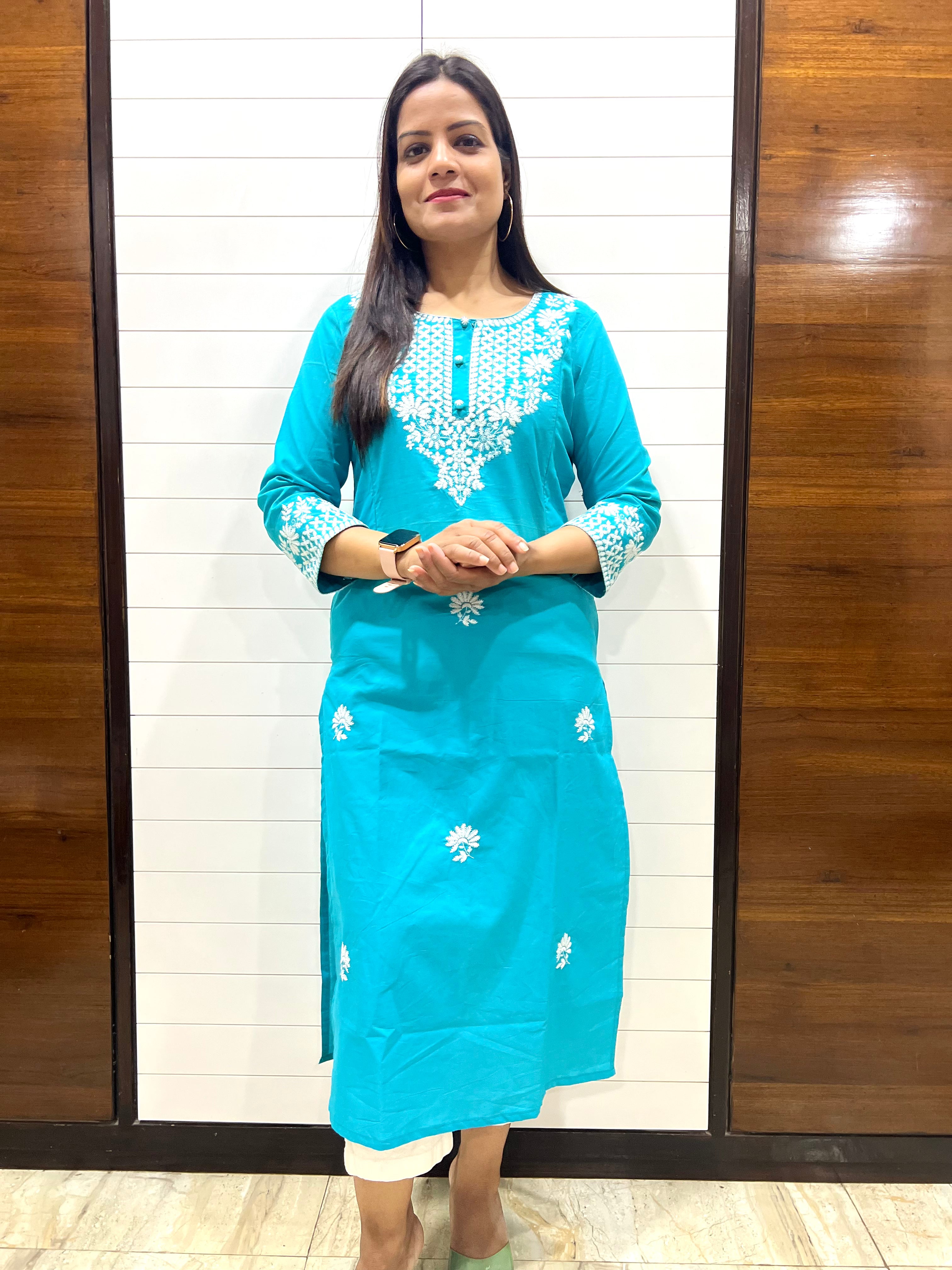 Mumzhug Blue Color Pure Cotton Embroidered Feeding Kurta