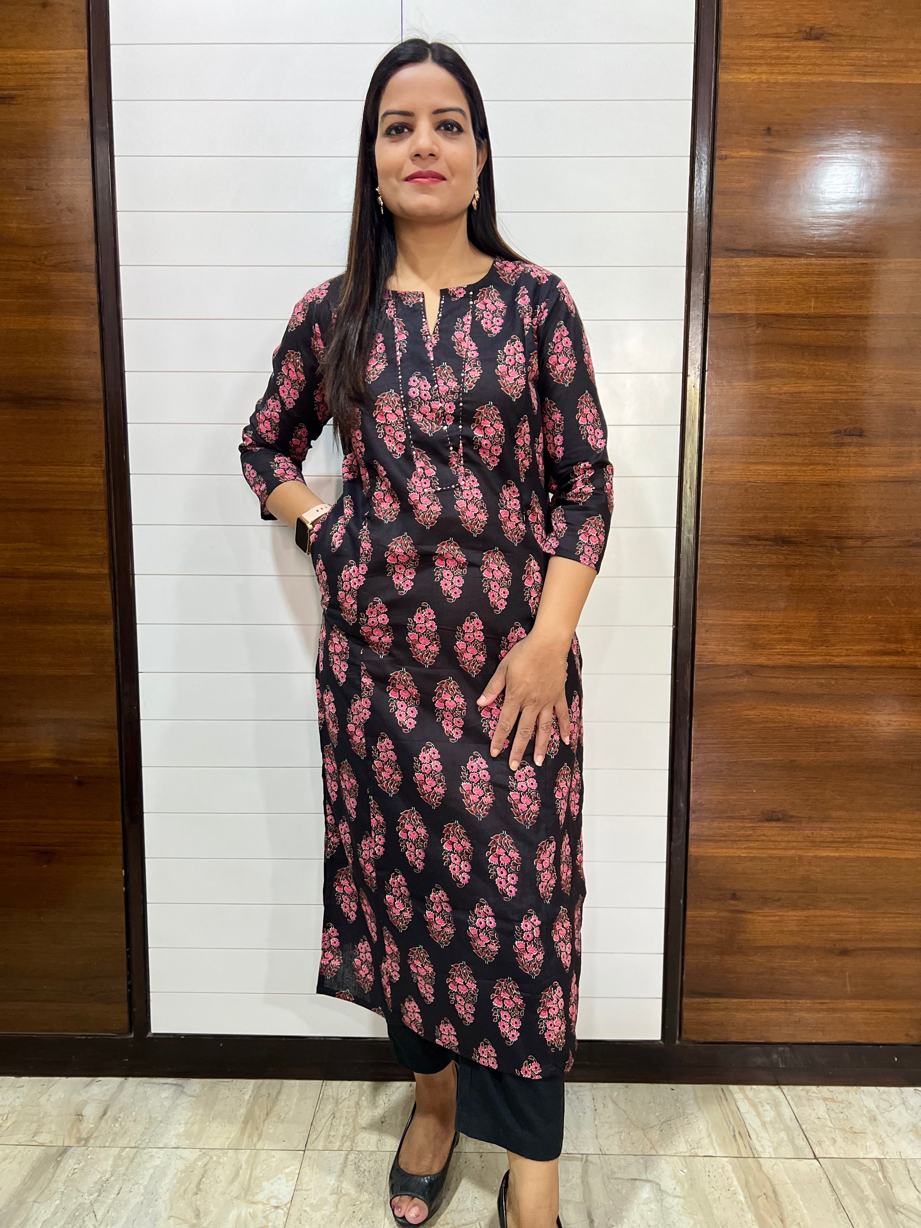 Mumzhug Black Jaipuri Print Pure Cotton Feeding Kurta