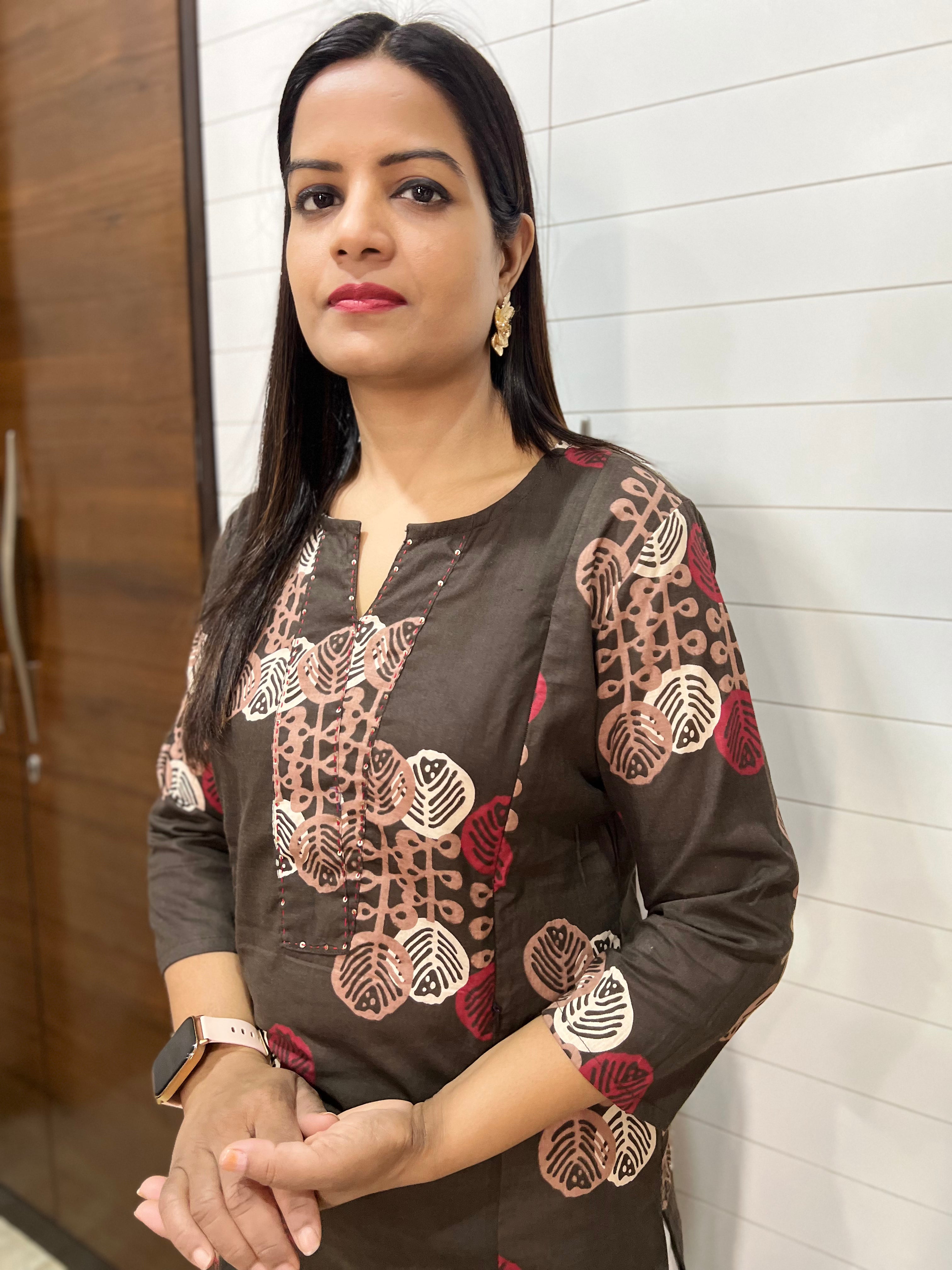 Mumzhug Mouse Colored Pure Cotton Jaipuri Print Feeding Kurta