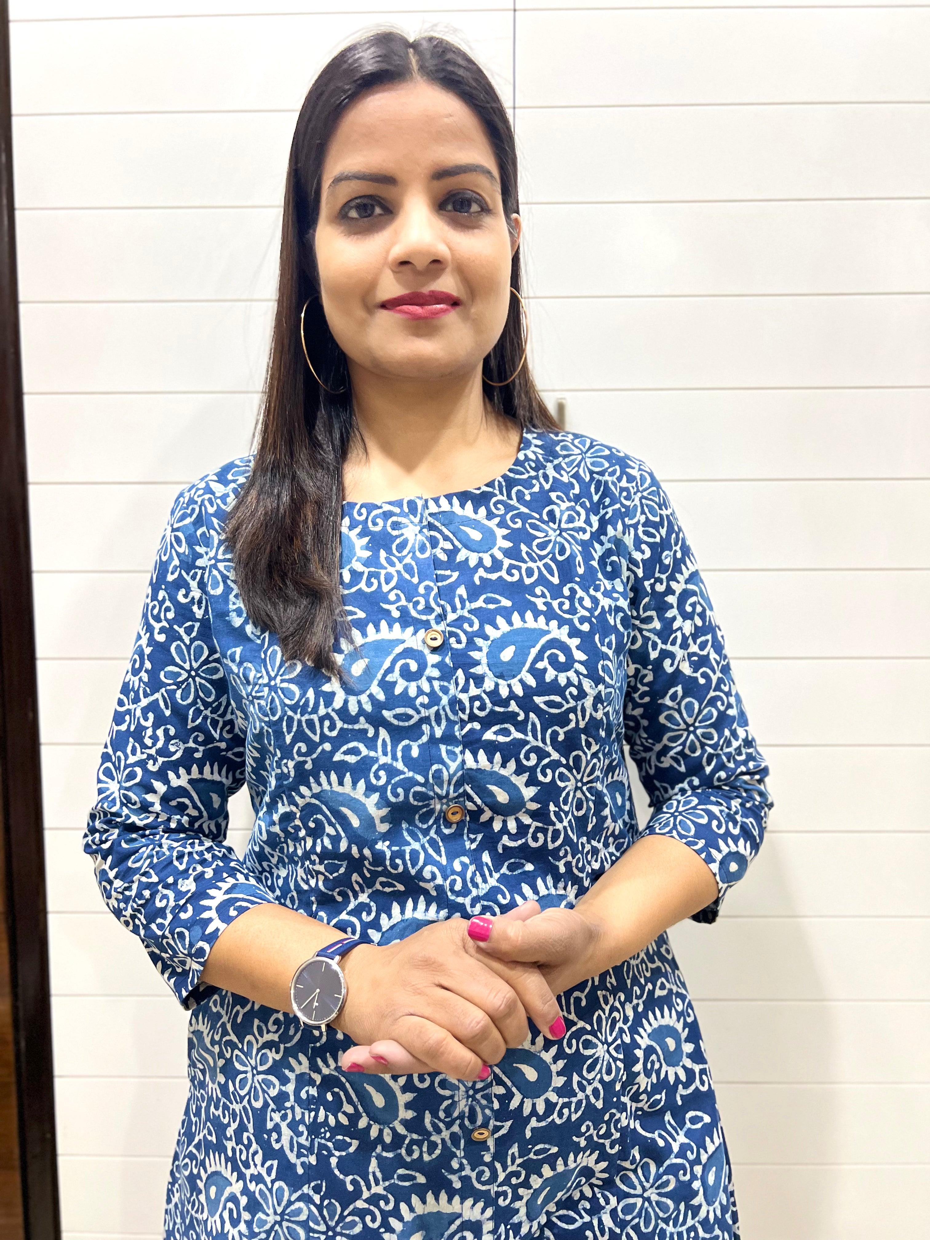 Mumzhug Pure Cotton Indigo Jaipur Hand Block Print Feeding Cord Set with Side Pocket