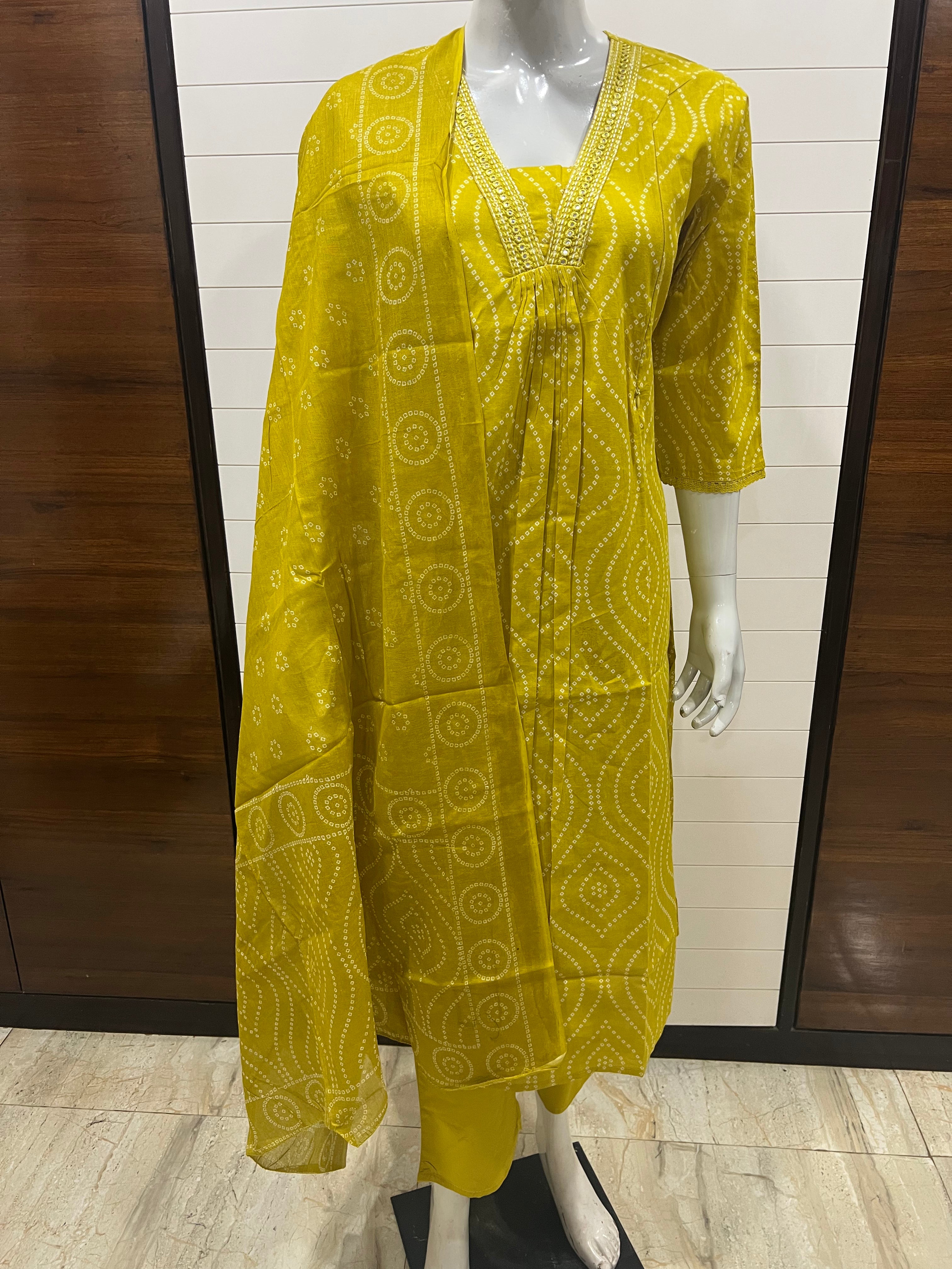 Pure Cotton Bandhej Print Flared Kurta Pant and Dupatta for Feeding and Maternity Purpose