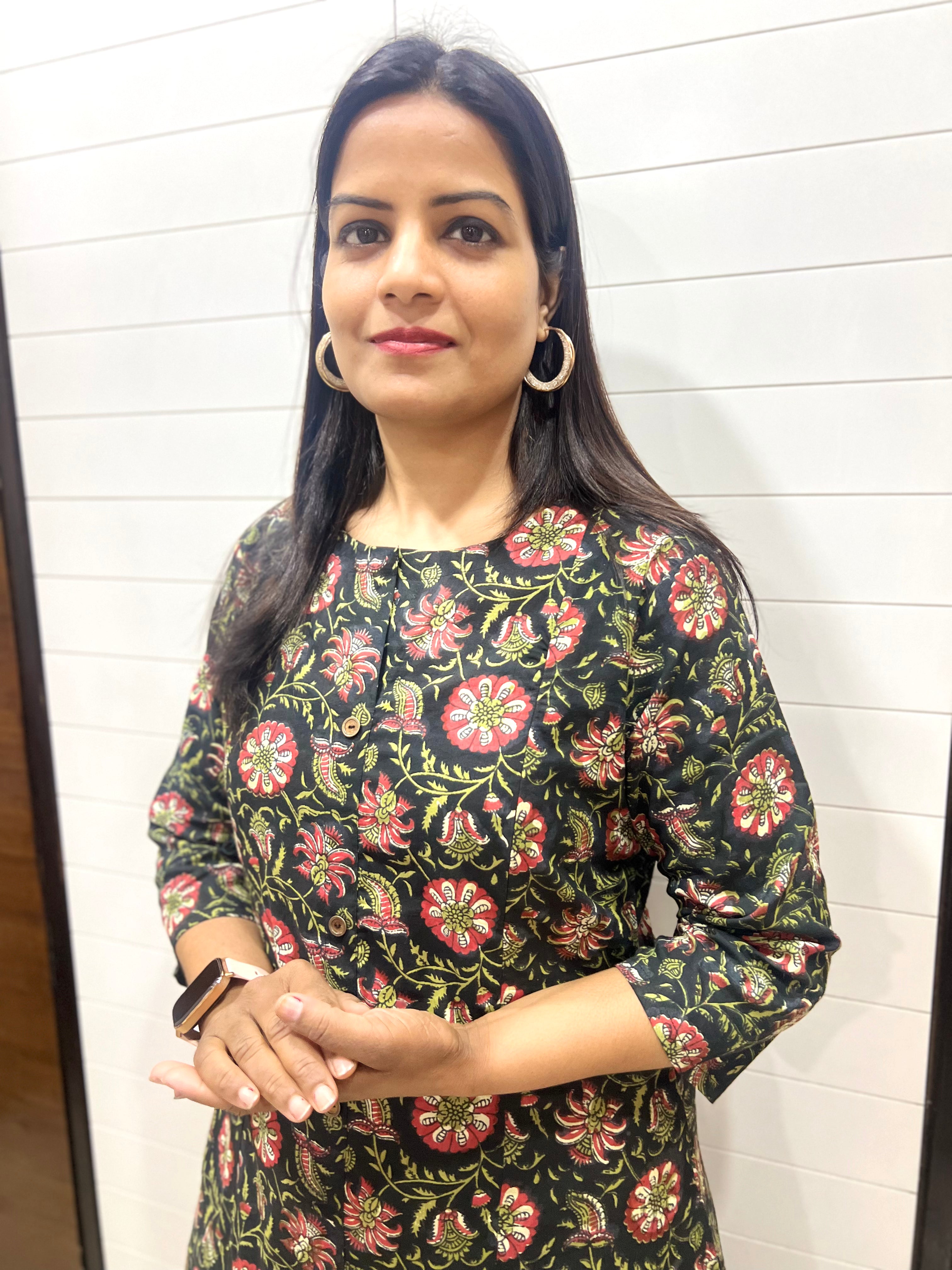 Mumzhug Pure Cotton Hand-Block Print Feeding Cord Set