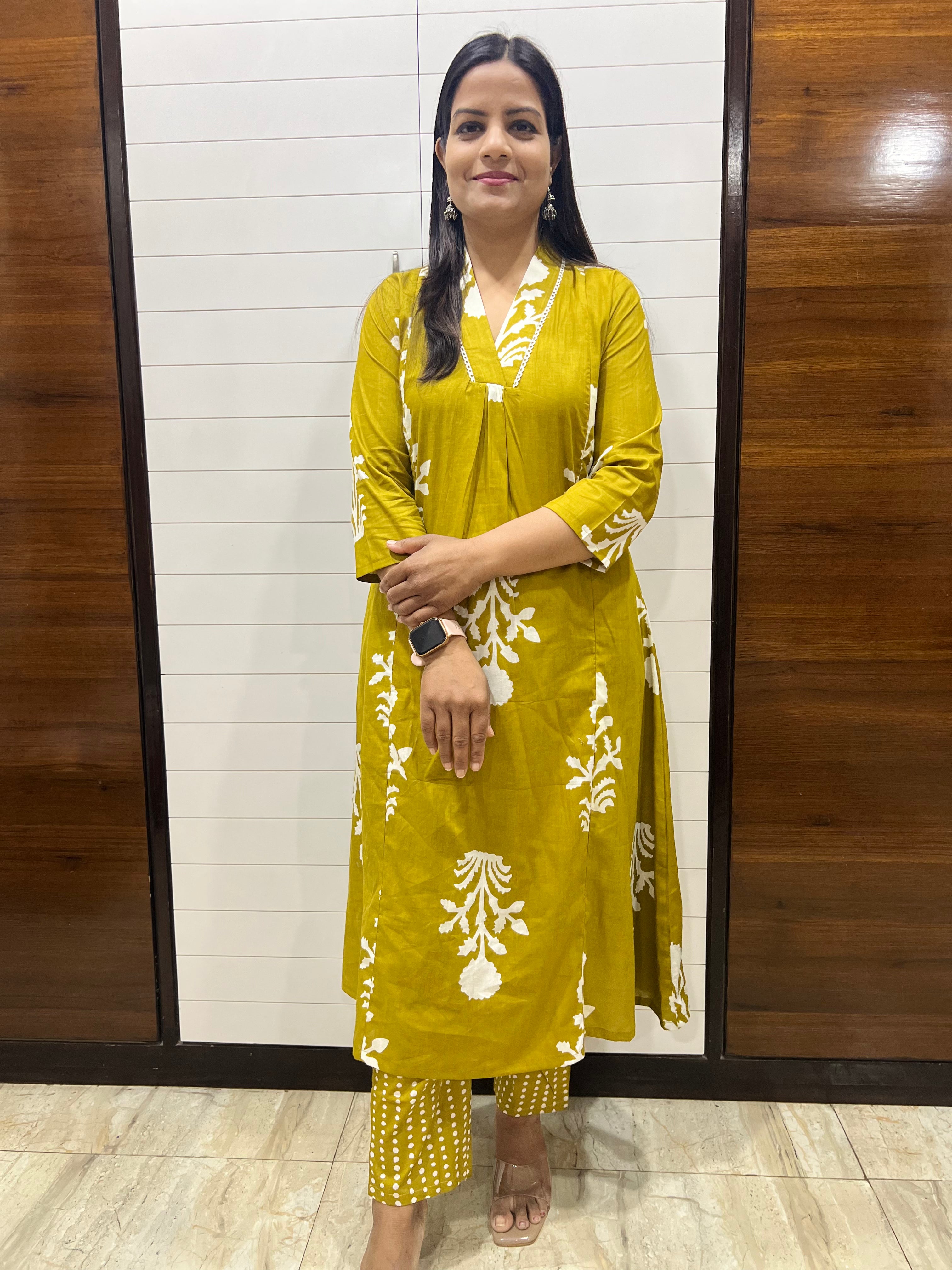 Mumzhug Mustard Pure Cotton Boota Print Flared Feeding Kurta and Pant Set