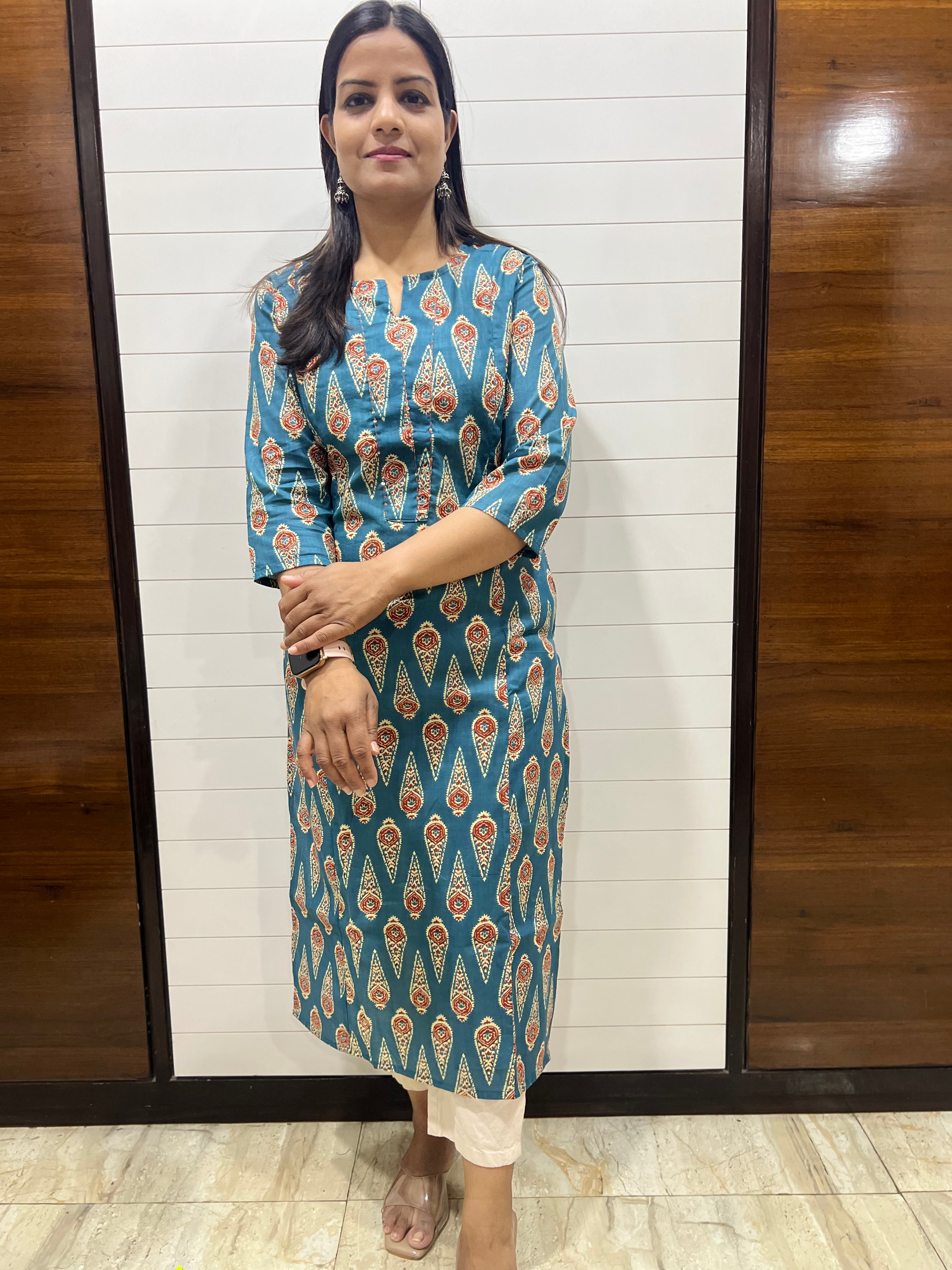 Mumzhug Blue Pure Cotton Jaipuri Print Feeding Kurta