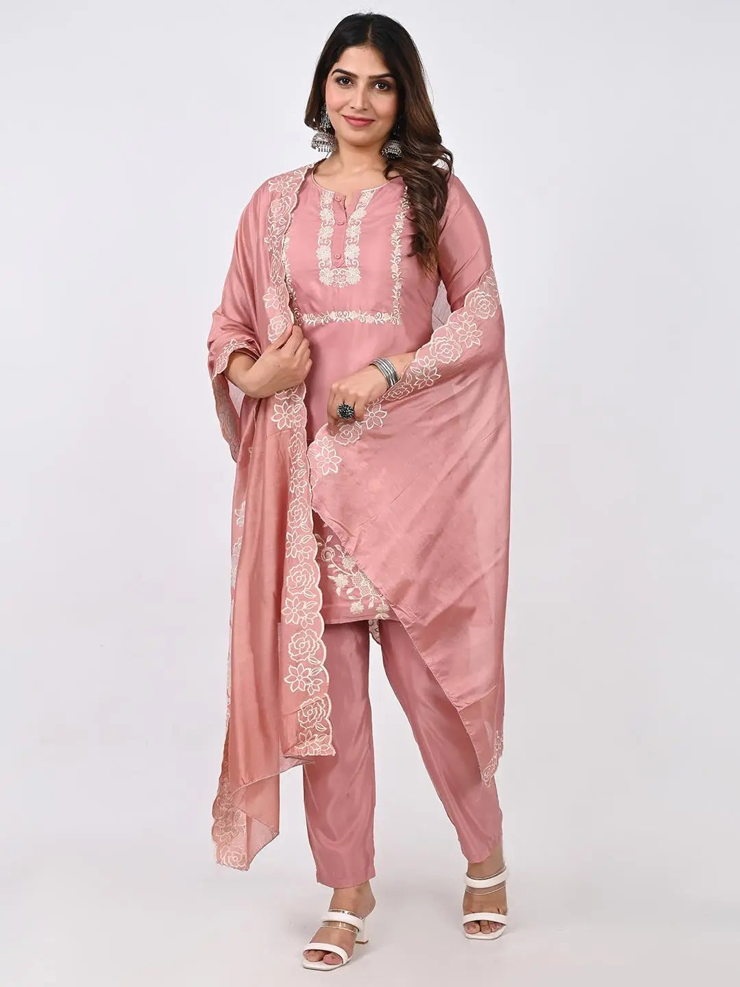 ROMAN SILK LAVENDAR COLORED EMBROIDED WOMEN'S KURTA PANT AND DUPATTA SET Kavita Gupta