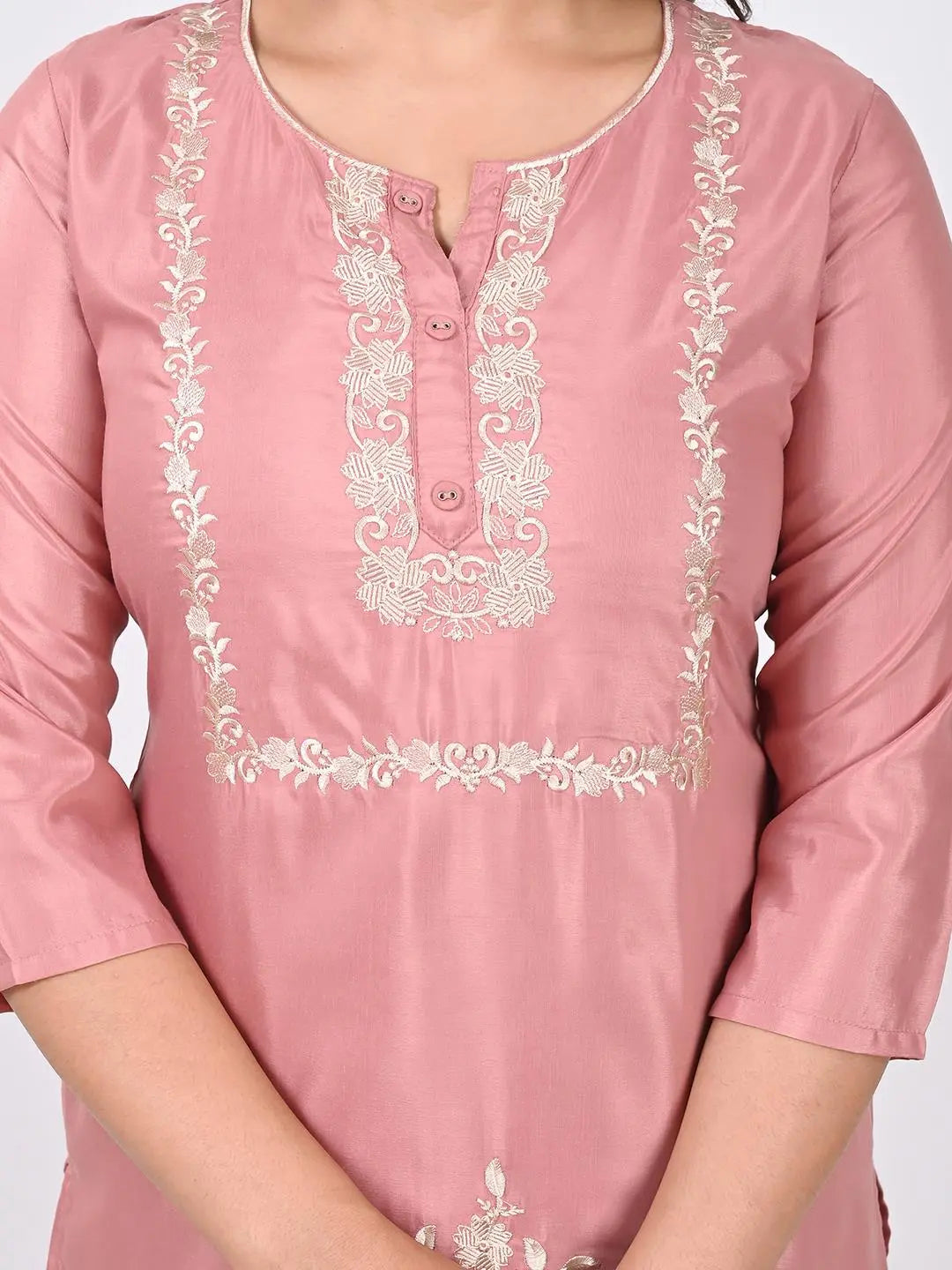ROMAN SILK LAVENDAR COLORED EMBROIDED WOMEN'S KURTA PANT AND DUPATTA SET Kavita Gupta