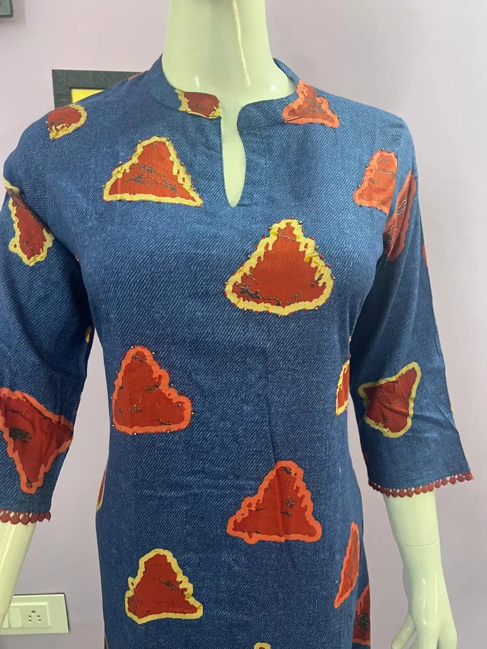 SOFT VISCOSE RAYON EMBROIDED FEEDING KURTA WITH BOTH SIDE FEEDING ZIPPER mumzhug