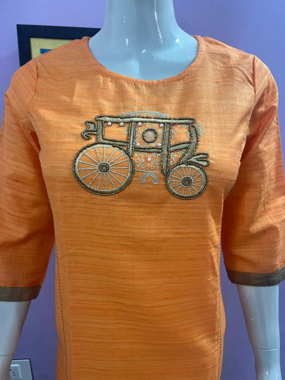 COTTON SILK EMBROIDED FEEDING KURTA WITH BOTH SIDED FEEDING ZIPPER mumzhug