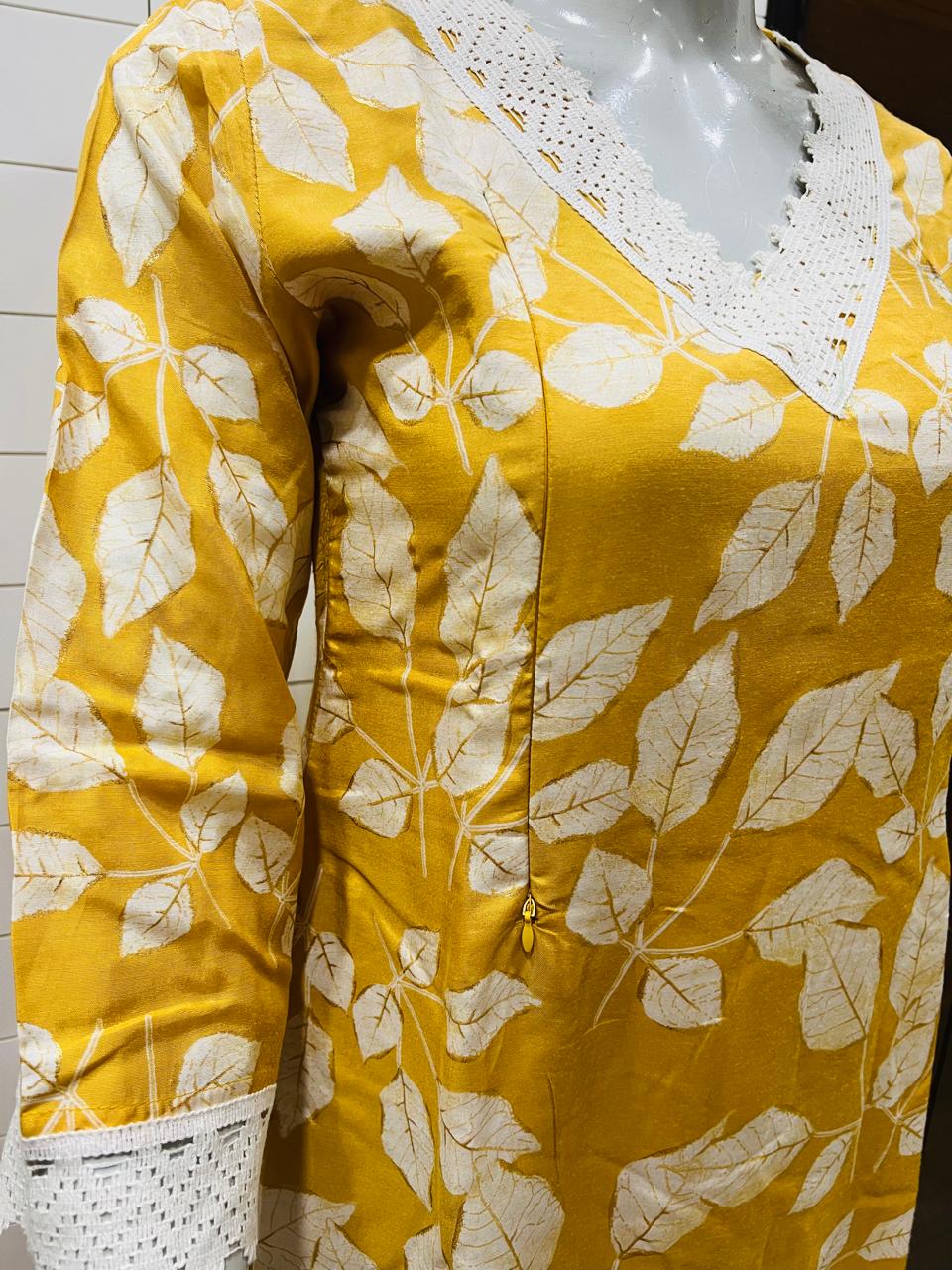 Maslin Cotton Cord Set With Feeding Zipper Embedded With Lace