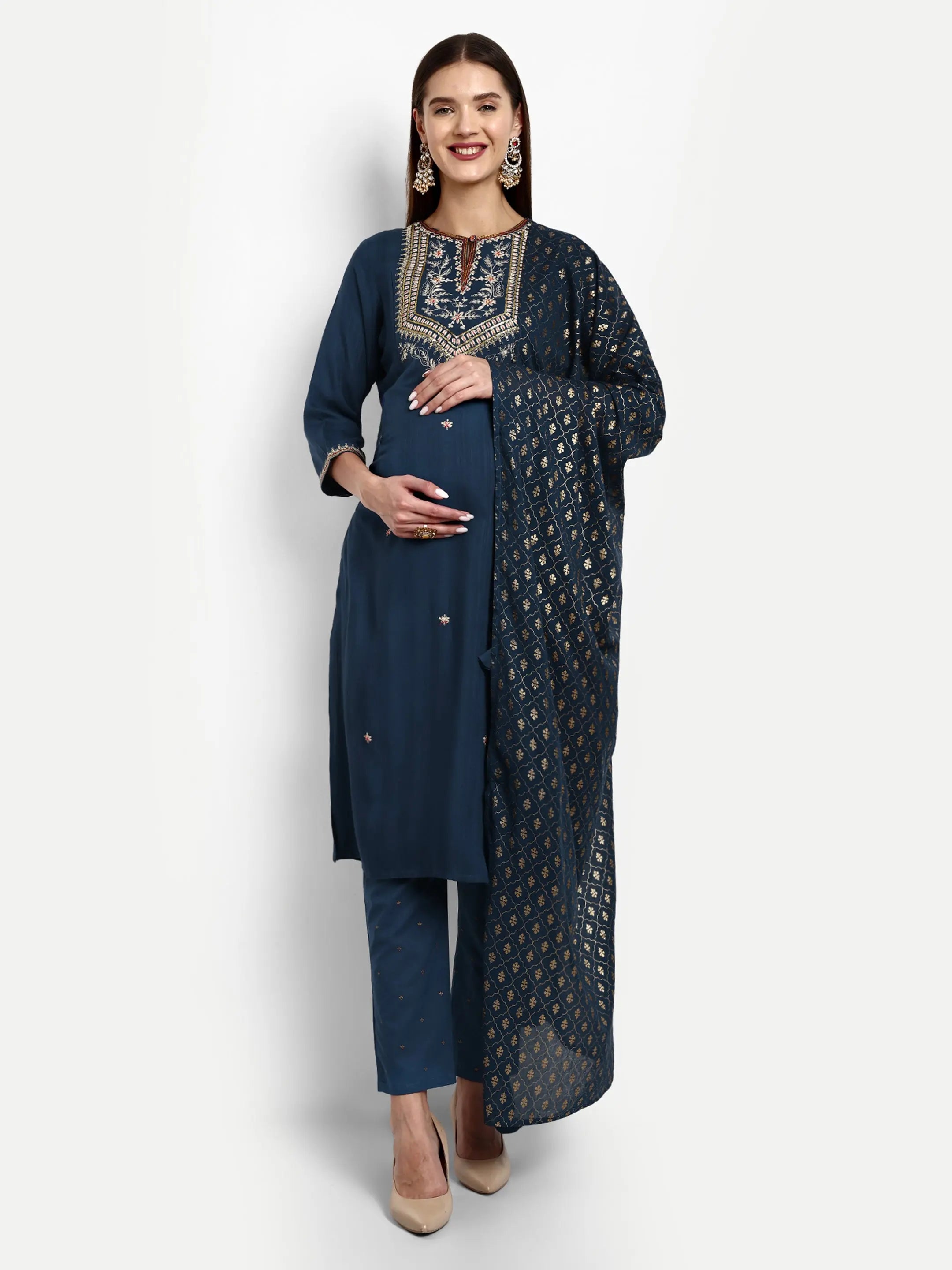 Viscose rayon yarn dyed embroidered kurta pant and dupatta set for maternity and feeding purpose mumzhug