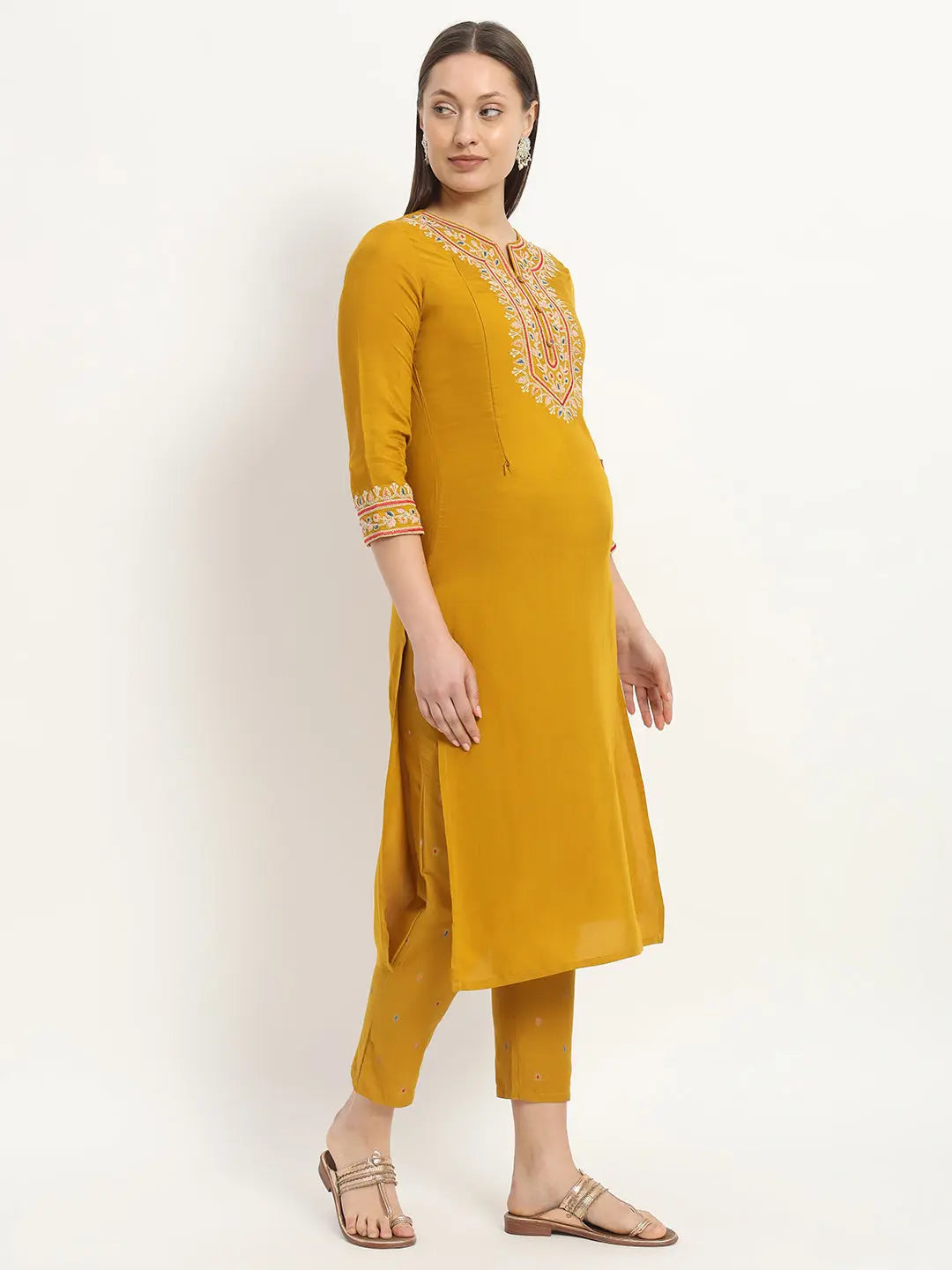 MUMZHUG Embroided  Straight Kurta & Rayon Pant & Malmal Dupatta For Maternity & Feeding Purpose mumzhug