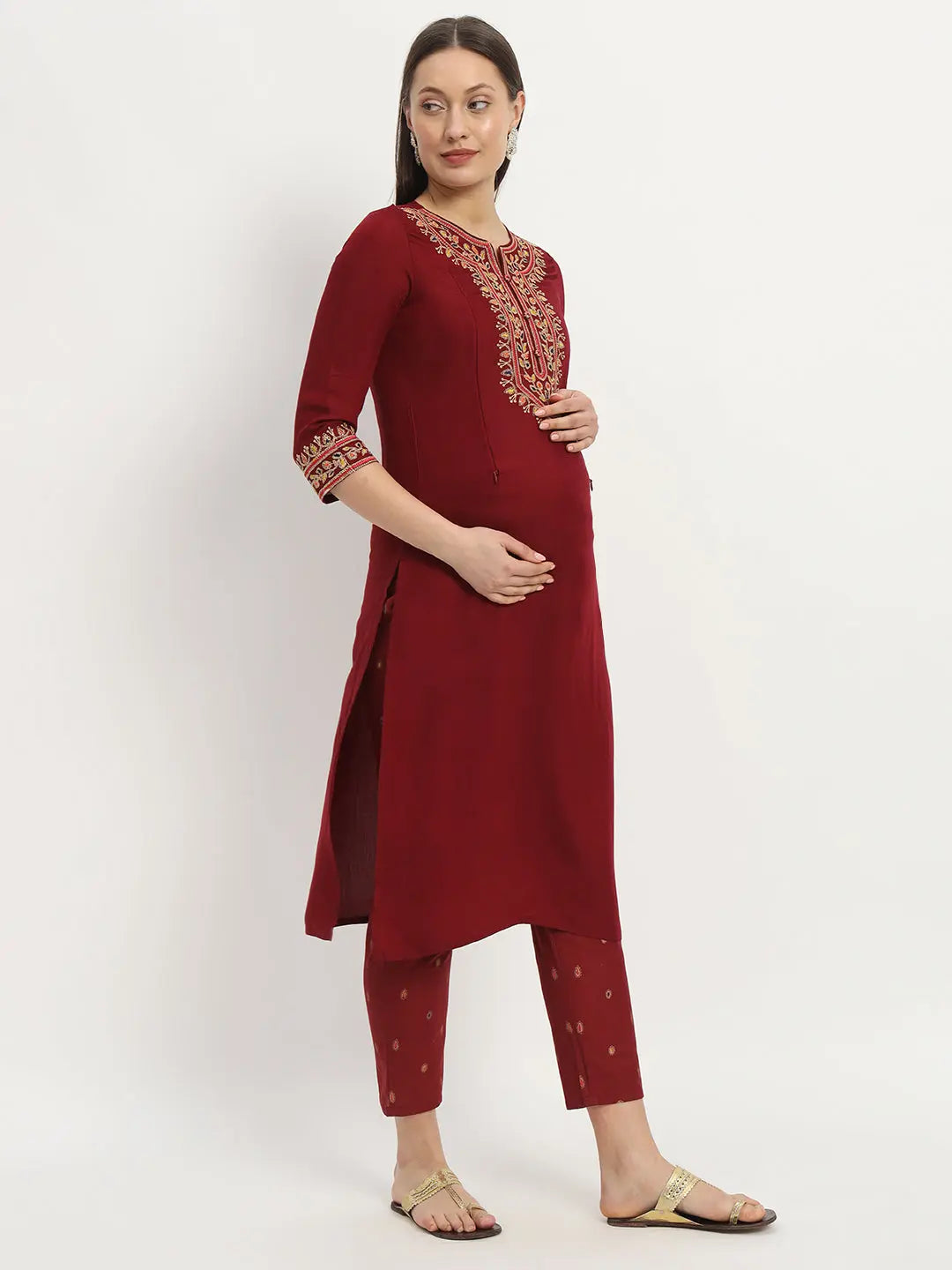 MUMZHUG Embroided  Straight Kurta & Rayon Pant & Malmal Dupatta For Maternity & Feeding Purpose mumzhug