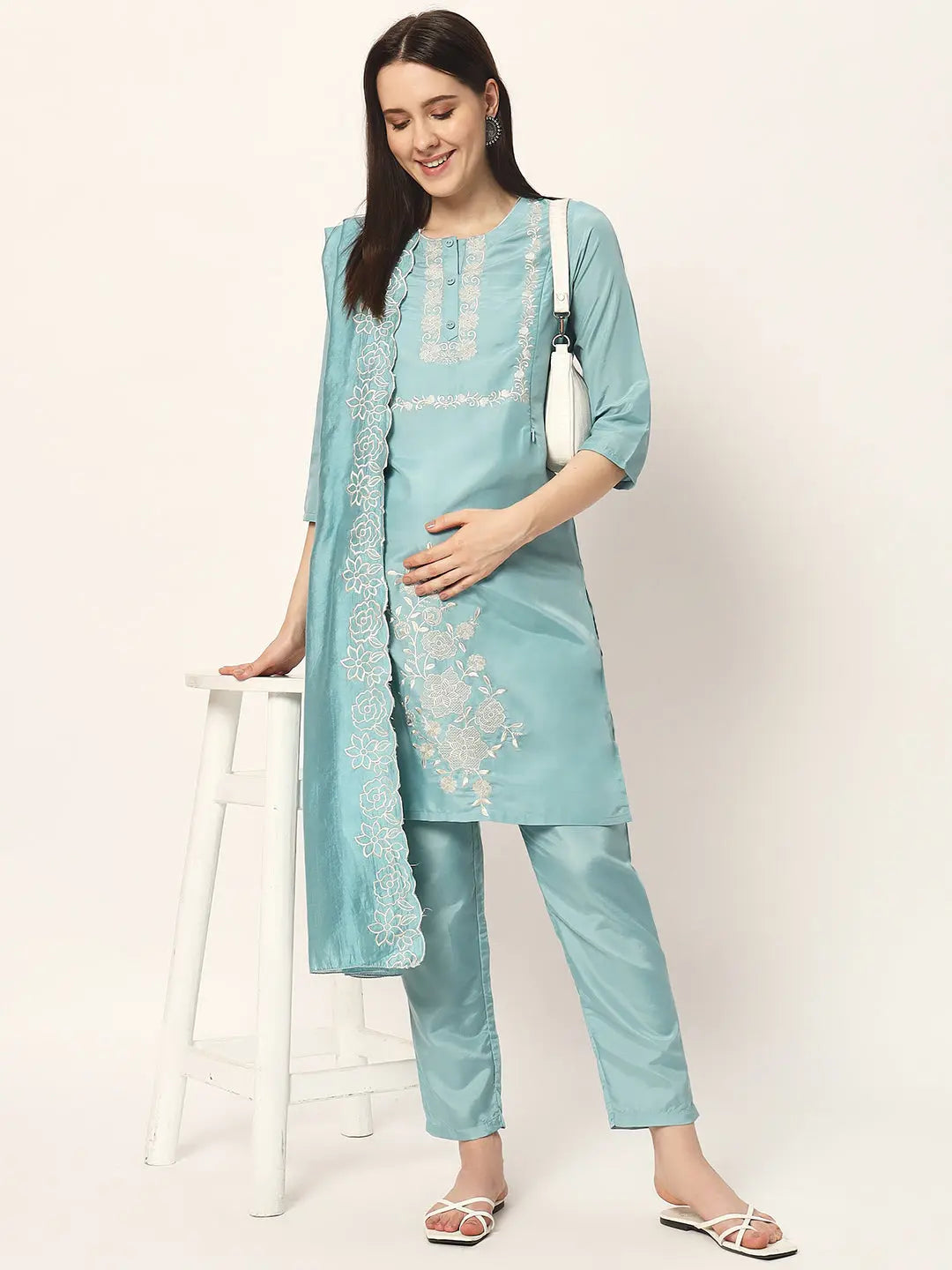 ROMAN SILK EMBROIDED KURTA PANT AND DUPATTA SET WITH ATTACHED LINING FOR FEEDING AND MATERNITY PURPOSE mumzhug