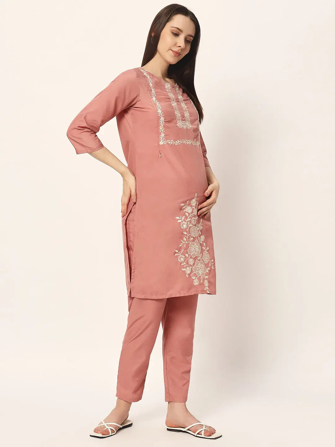 ROMAN SILK EMBROIDED KURTA PANT AND DUPATTA SET WITH ATTACHED LINING FOR FEEDING AND MATERNITY PURPOSE mumzhug