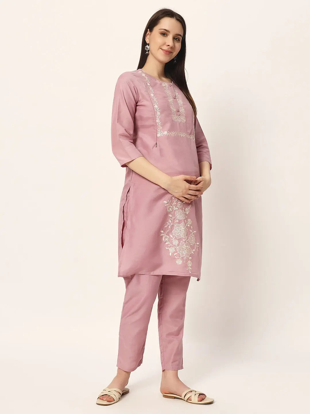 ROMAN SILK EMBROIDED KURTA PANT AND DUPATTA SET WITH ATTACHED LINING FOR FEEDING AND MATERNITY PURPOSE mumzhug