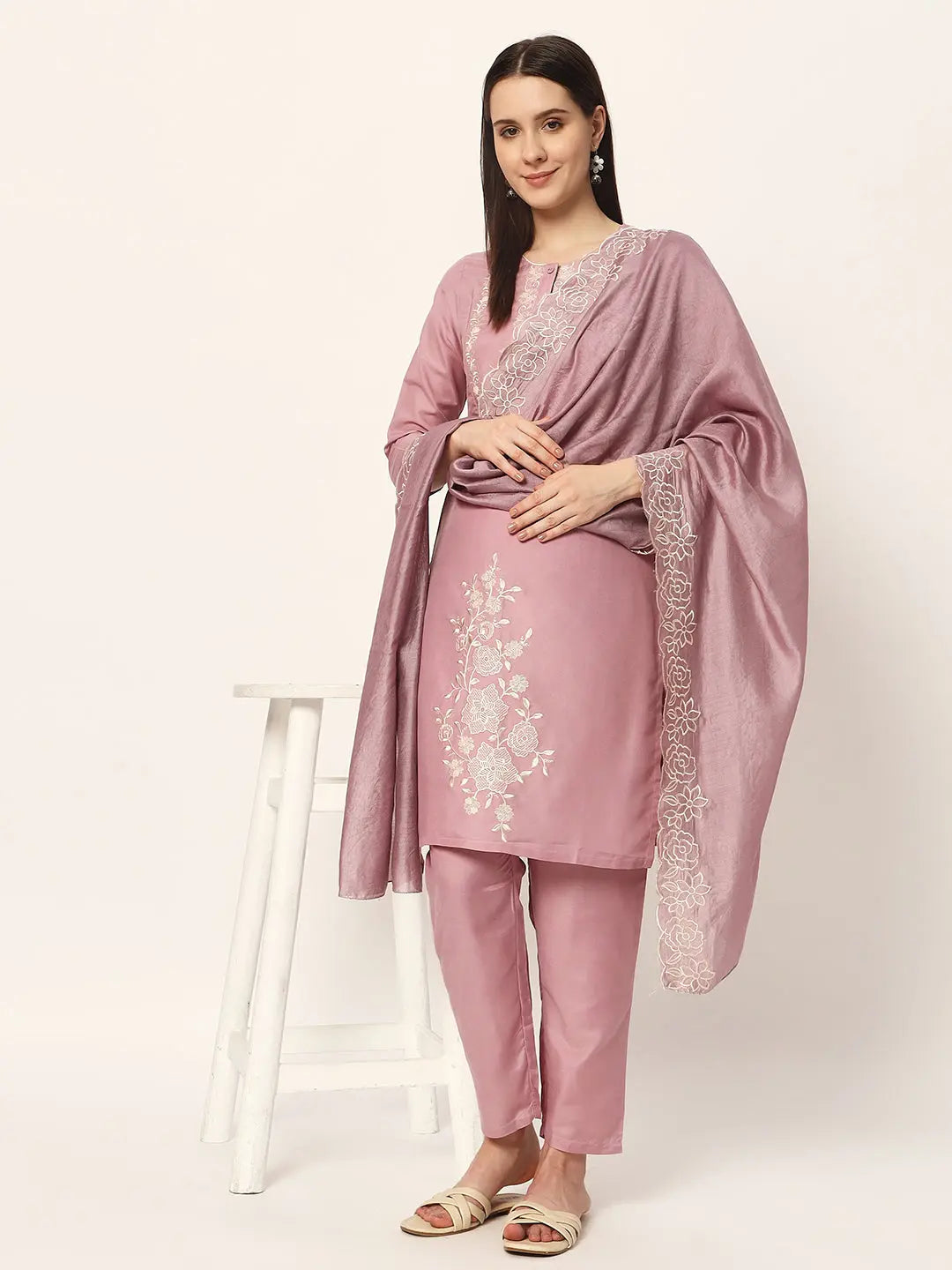 ROMAN SILK EMBROIDED KURTA PANT AND DUPATTA SET WITH ATTACHED LINING FOR FEEDING AND MATERNITY PURPOSE mumzhug