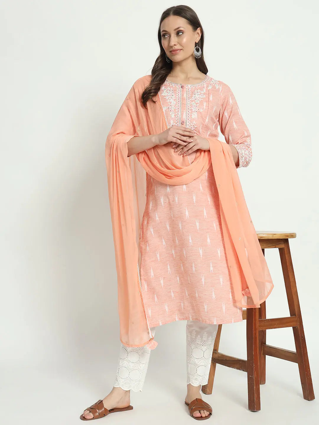 COTTON IKKAT DORI EMBROIDED KURTA WITH SCHIFFLI PANT AND CHIFFON DUPATTA FOR MATERNITY AND FEEDING PURPOSE mumzhug