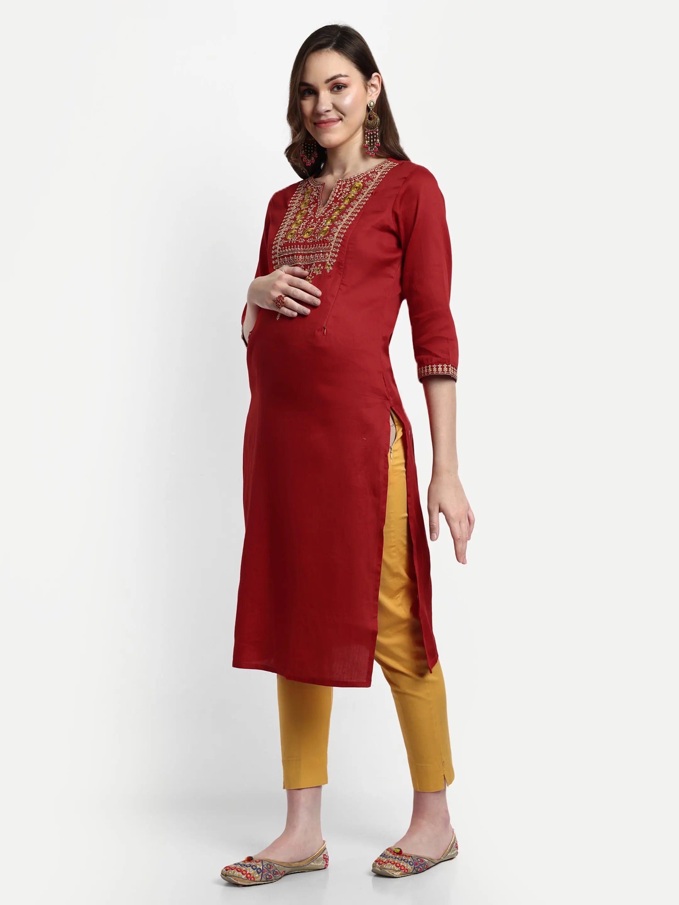 Women Embroidered Pure Silk Straight Kurta mumzhug