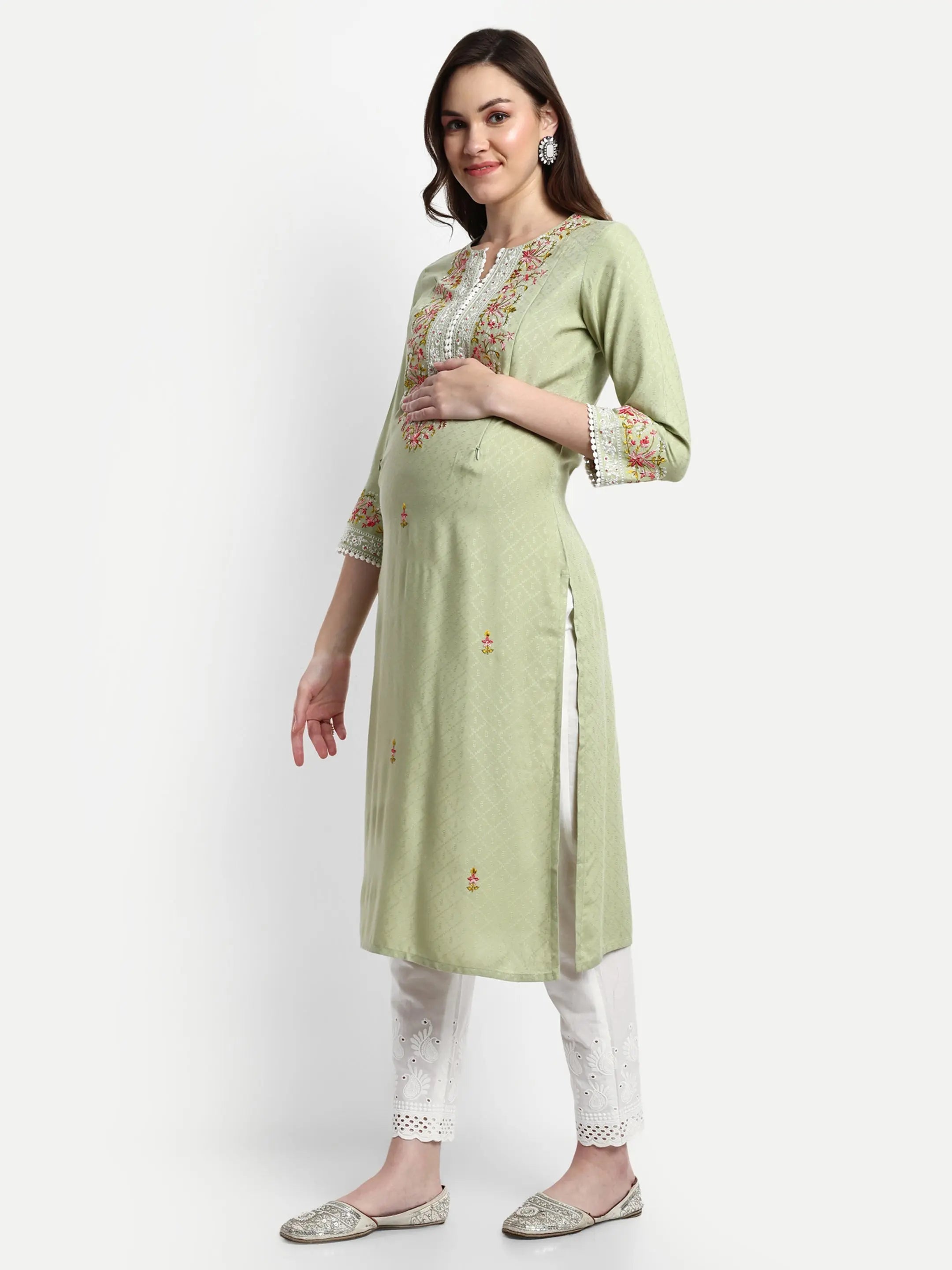 MUMZHUG Rayon Yarn Dyed Embroided Kurta with Cotton Schiffli Trouser for Feeding and Maternity Purpose mumzhug