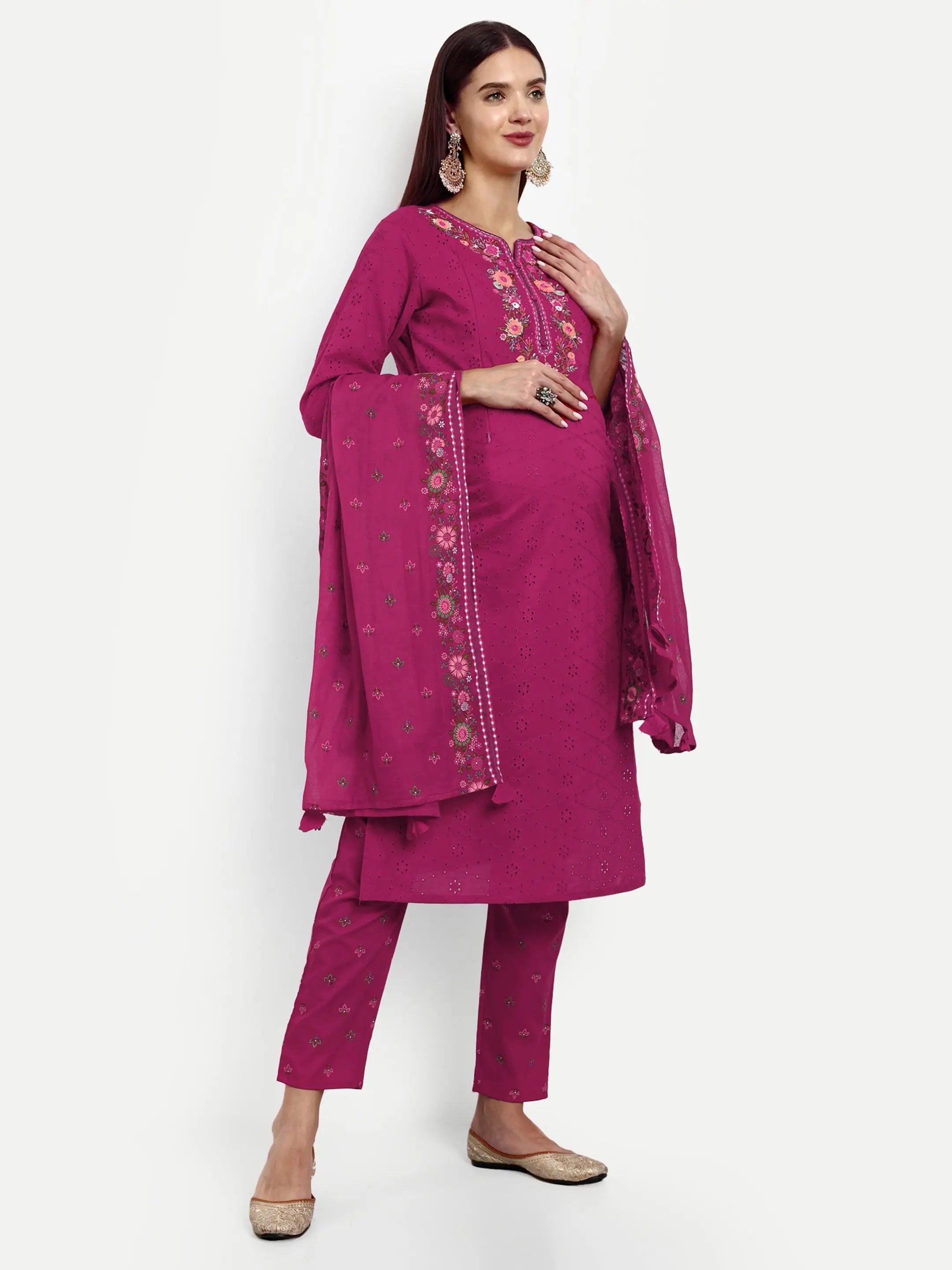 mumzhug Floral Embroidered Thread Work Pure Cotton Maternity Kurta with Trousers  Dupatta mumzhug