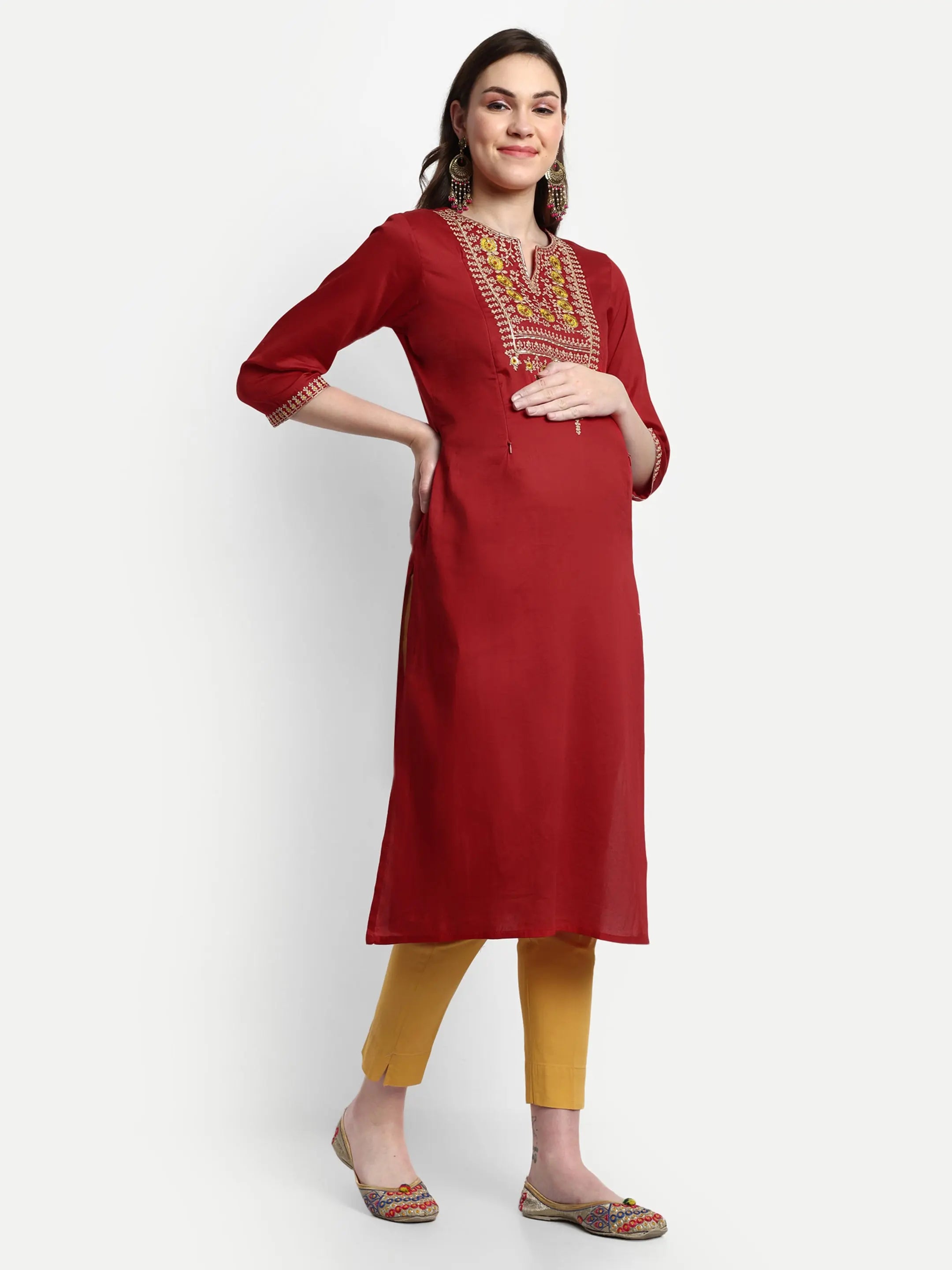 Women Embroidered Pure Silk Straight Kurta mumzhug