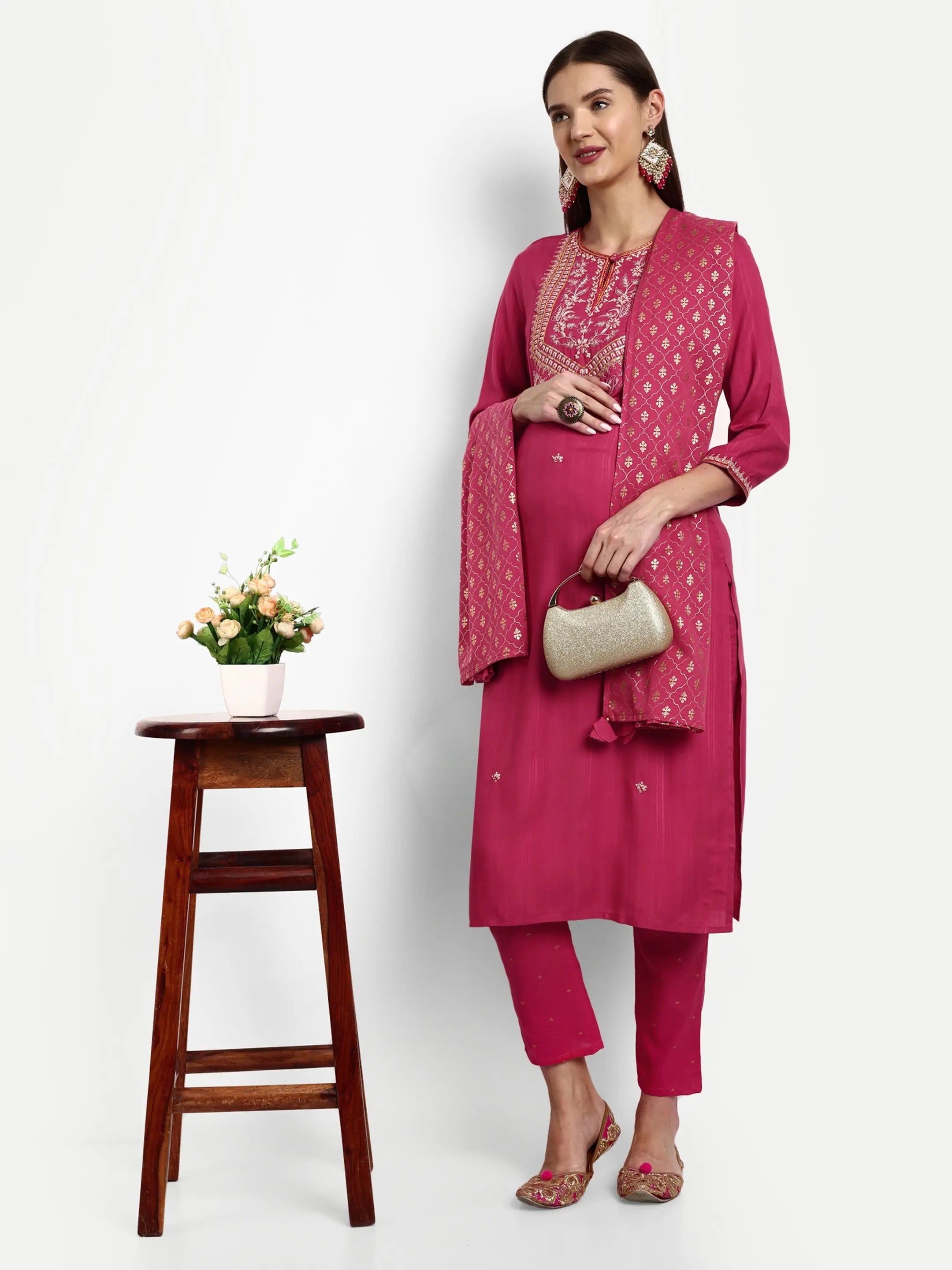 Viscose Rayon Embroided Kurta With Trouser And Dupatta For Feeding And Maternity mumzhug