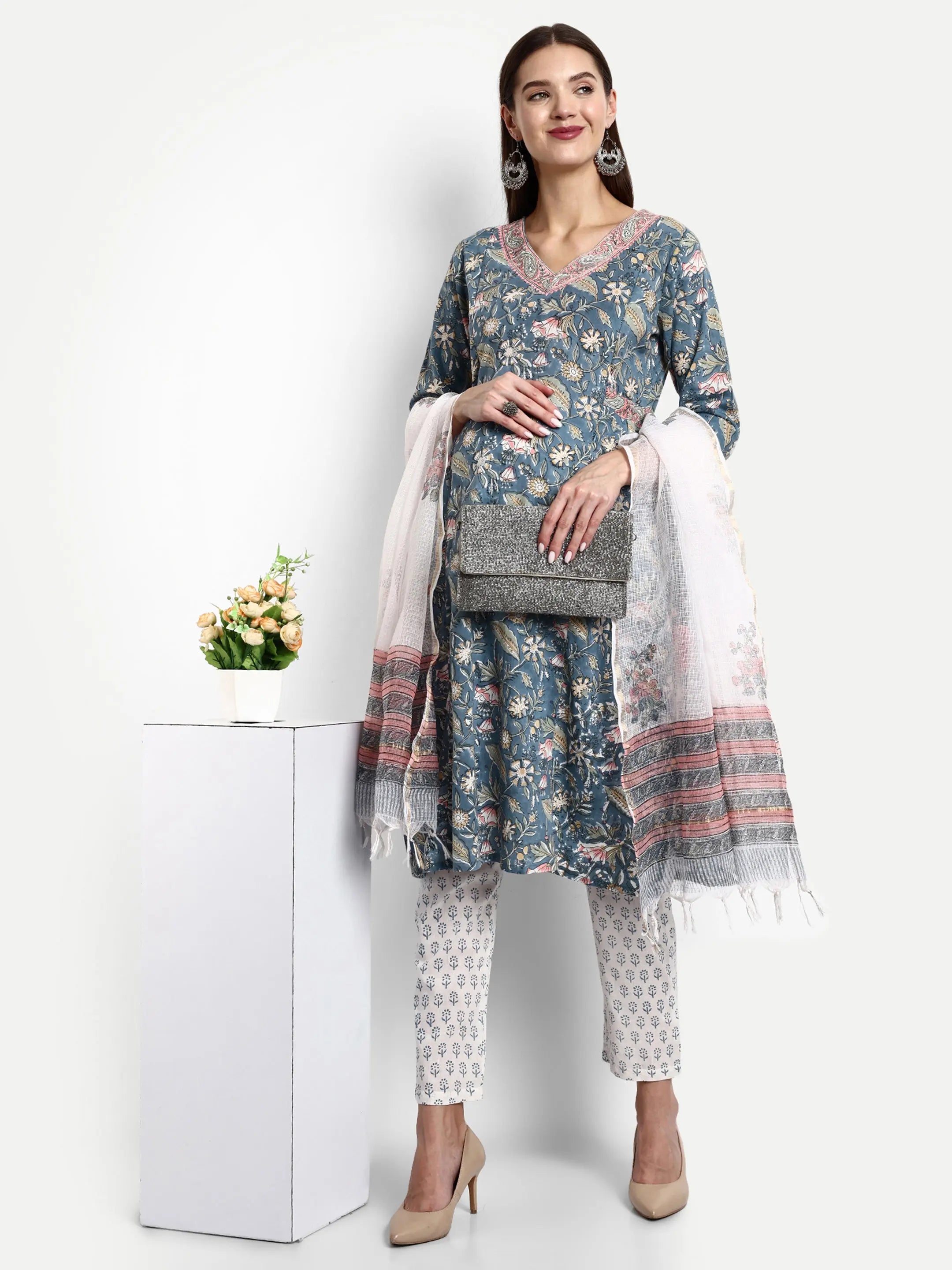 Cotton Hand Block Print Embroided Kurta Pant And Dupatta For Feeding And Maternity mumzhug