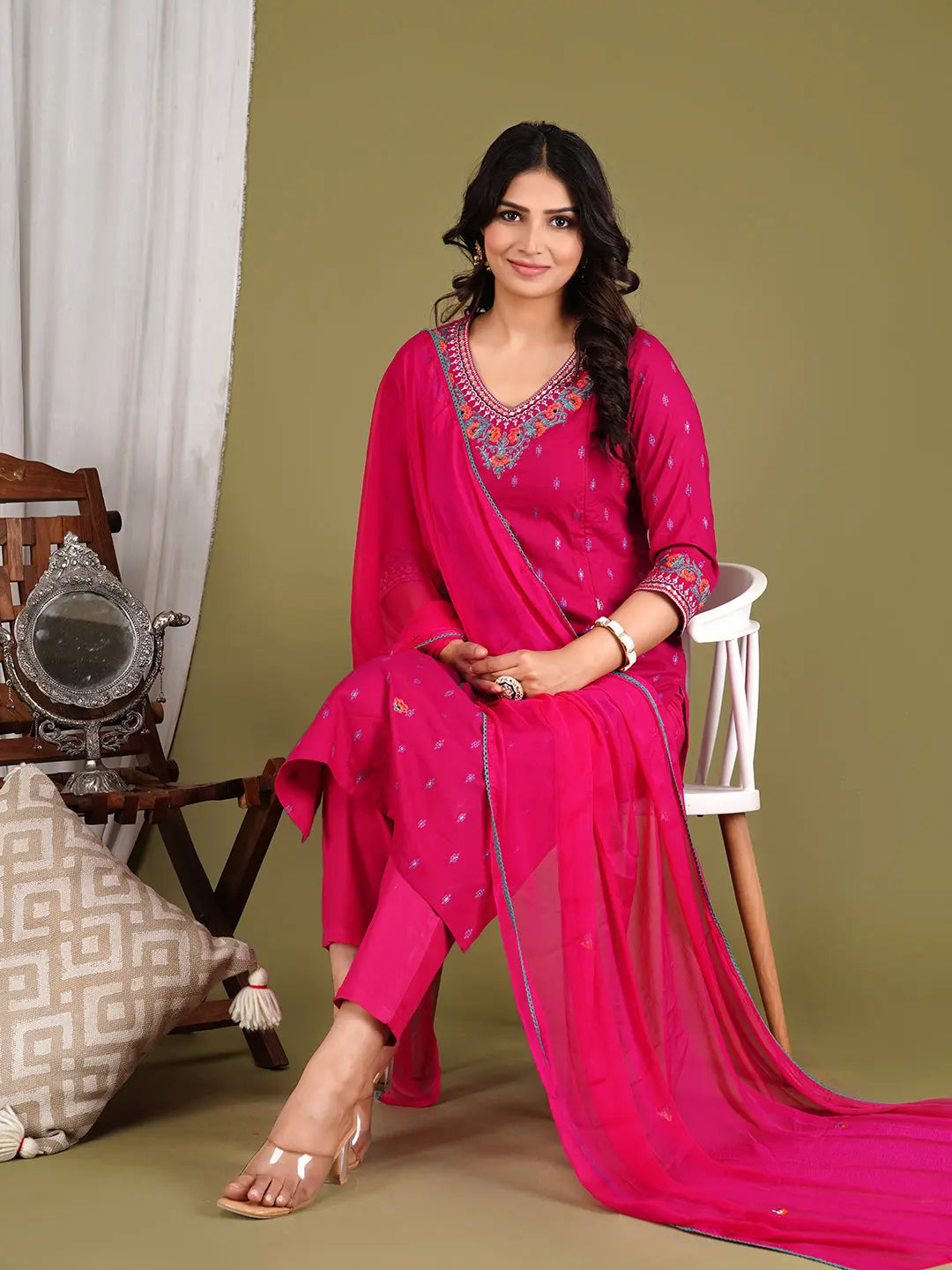 MUMZHUG PURE COTTON FUCHSIA COLORED FOR MATERNITY AND FEEDING KURTA PANT AND DUPATTA SET mumzhug