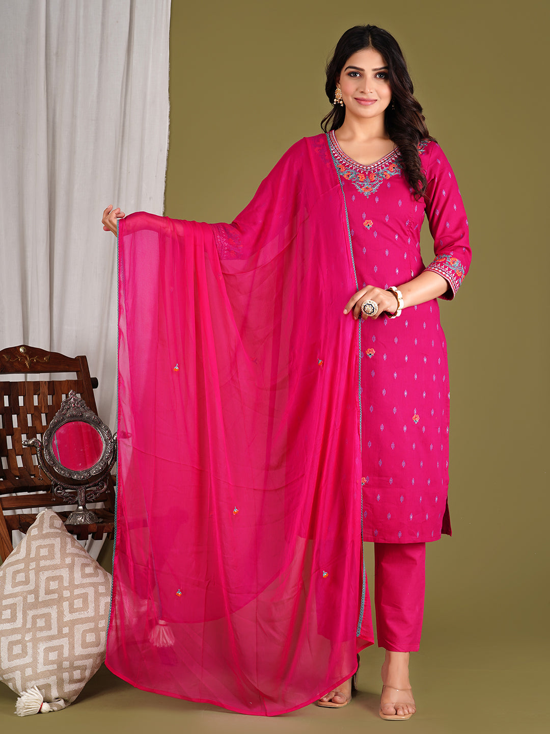 FUSCHIA COLORED COTTON EMBROIDED KURTA SET WITH ATTACHED LINING