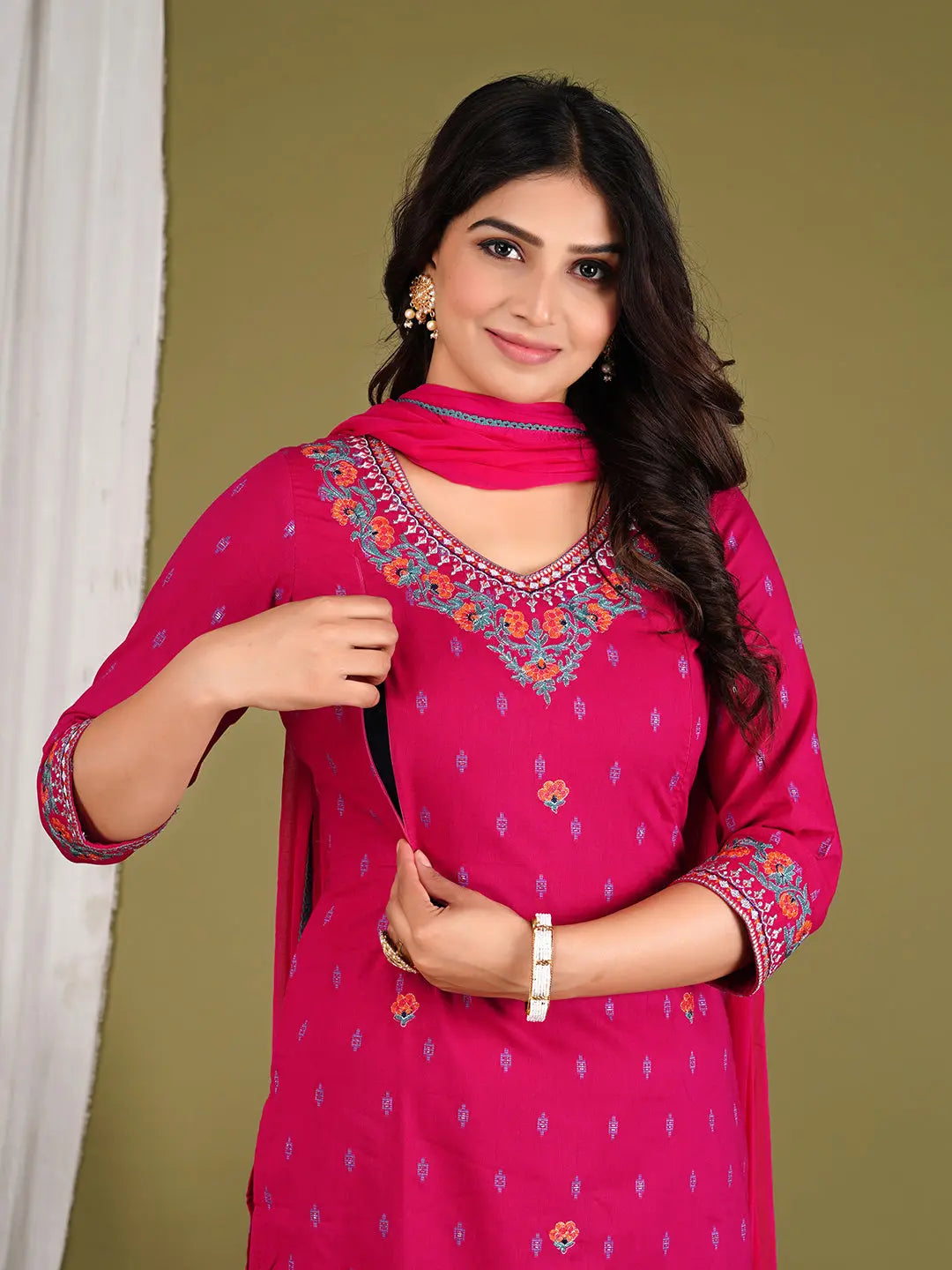 MUMZHUG PURE COTTON FUCHSIA COLORED FOR MATERNITY AND FEEDING KURTA PANT AND DUPATTA SET mumzhug