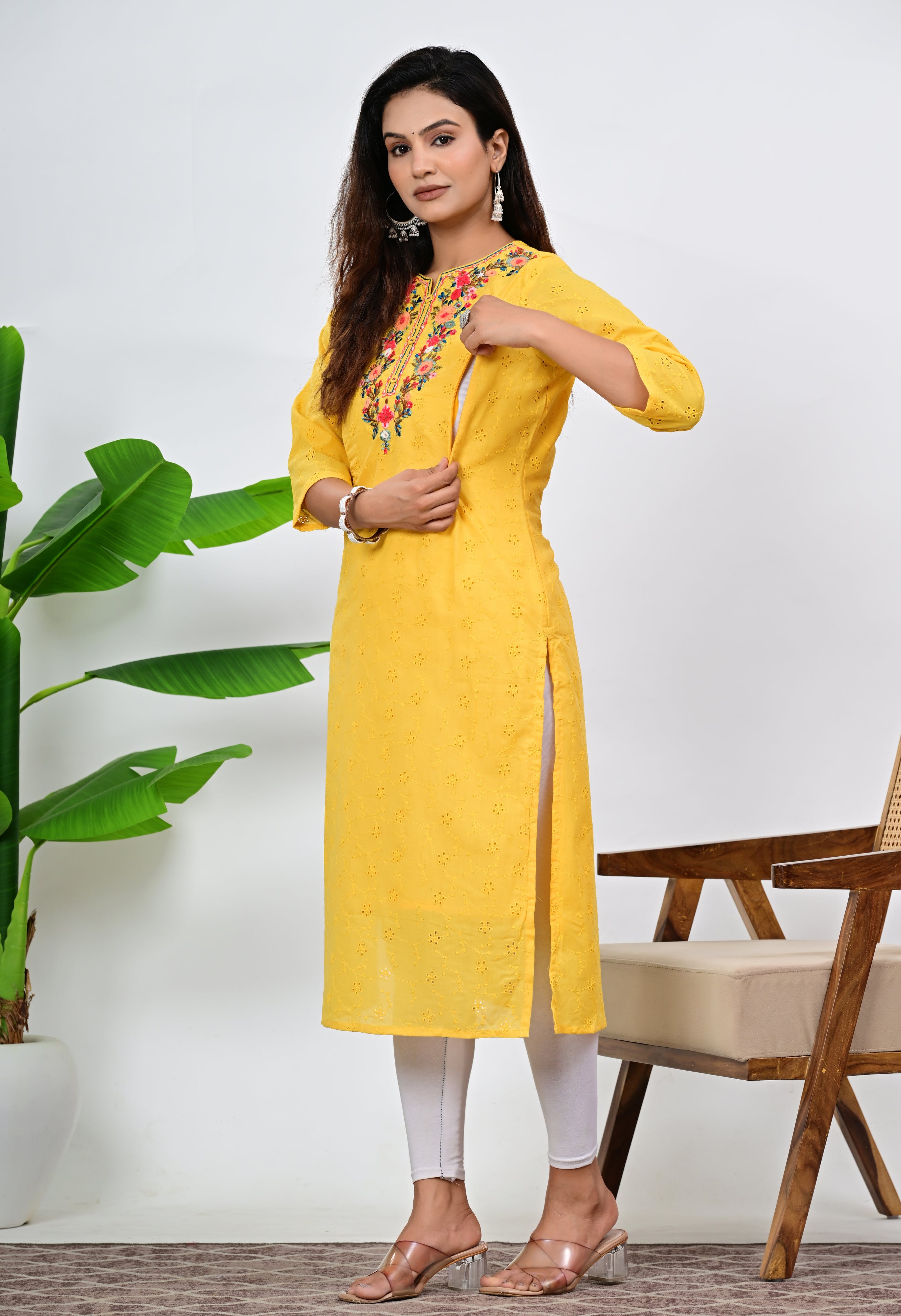Mumzhug Pure Cotton Schiffli Embroidered Feeding Kurta with Attached Lining