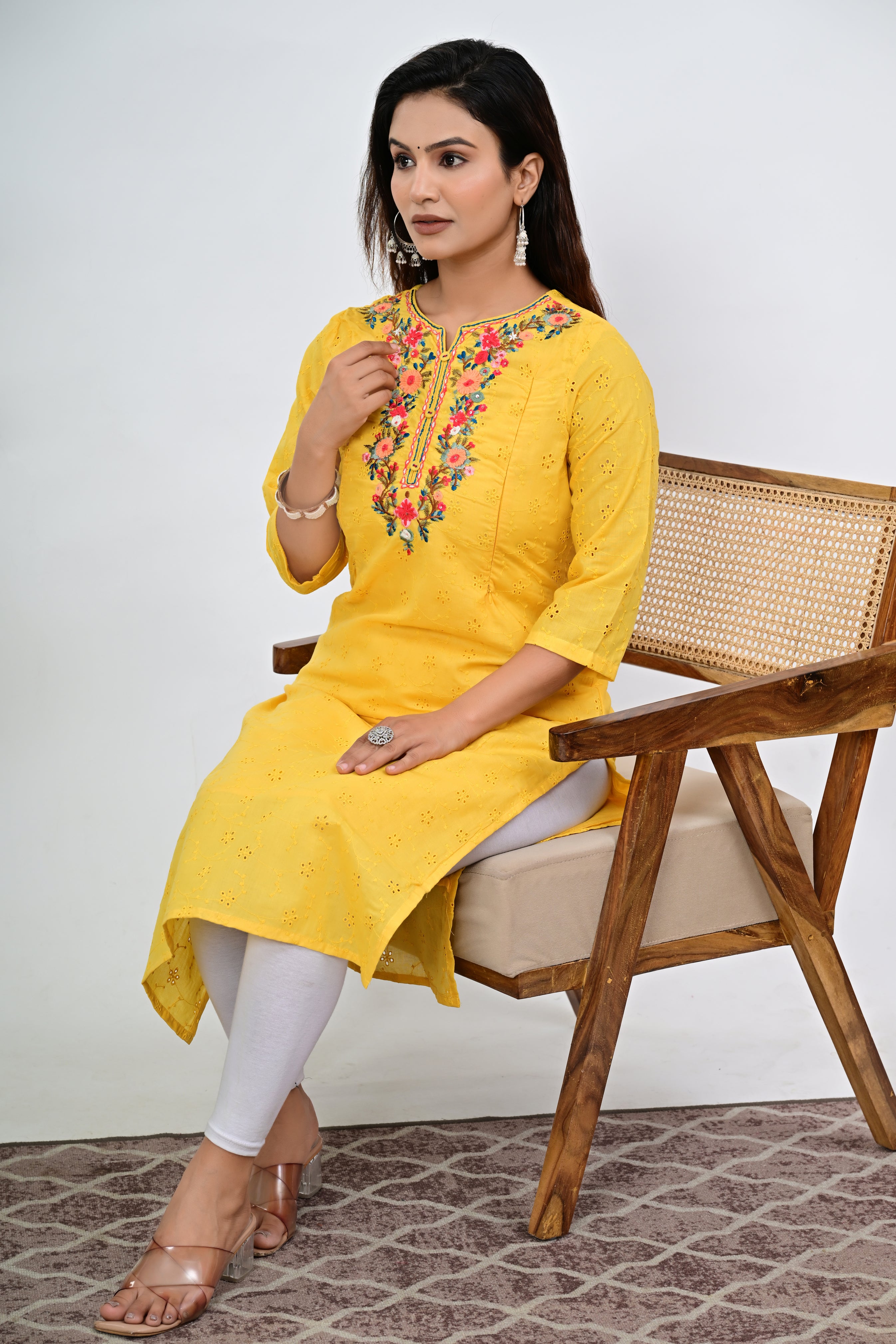 Mumzhug Pure Cotton Schiffli Embroidered Feeding Kurta with Attached Lining