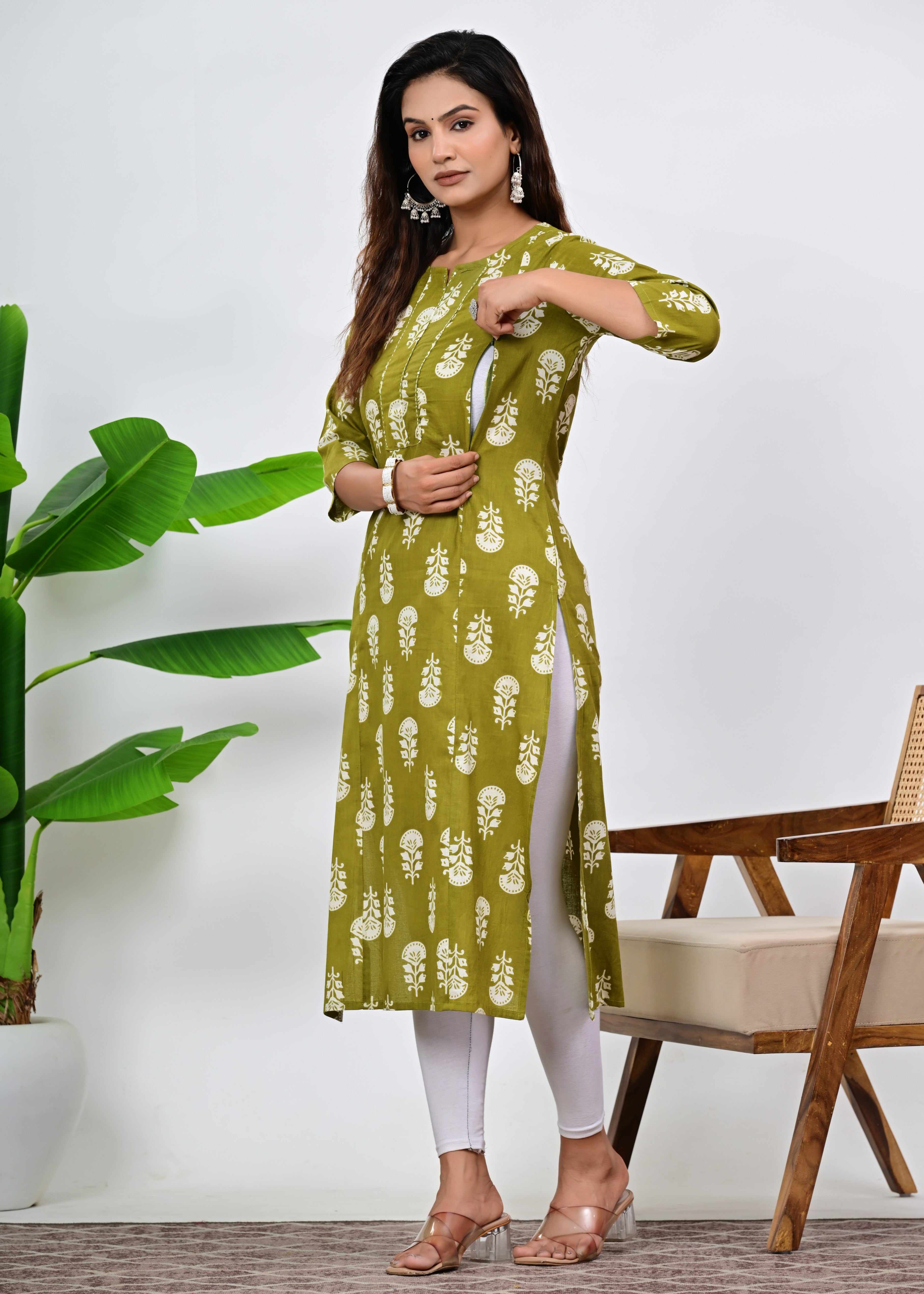 Mumzhug Green Color Pure Cotton Feeding Kurta