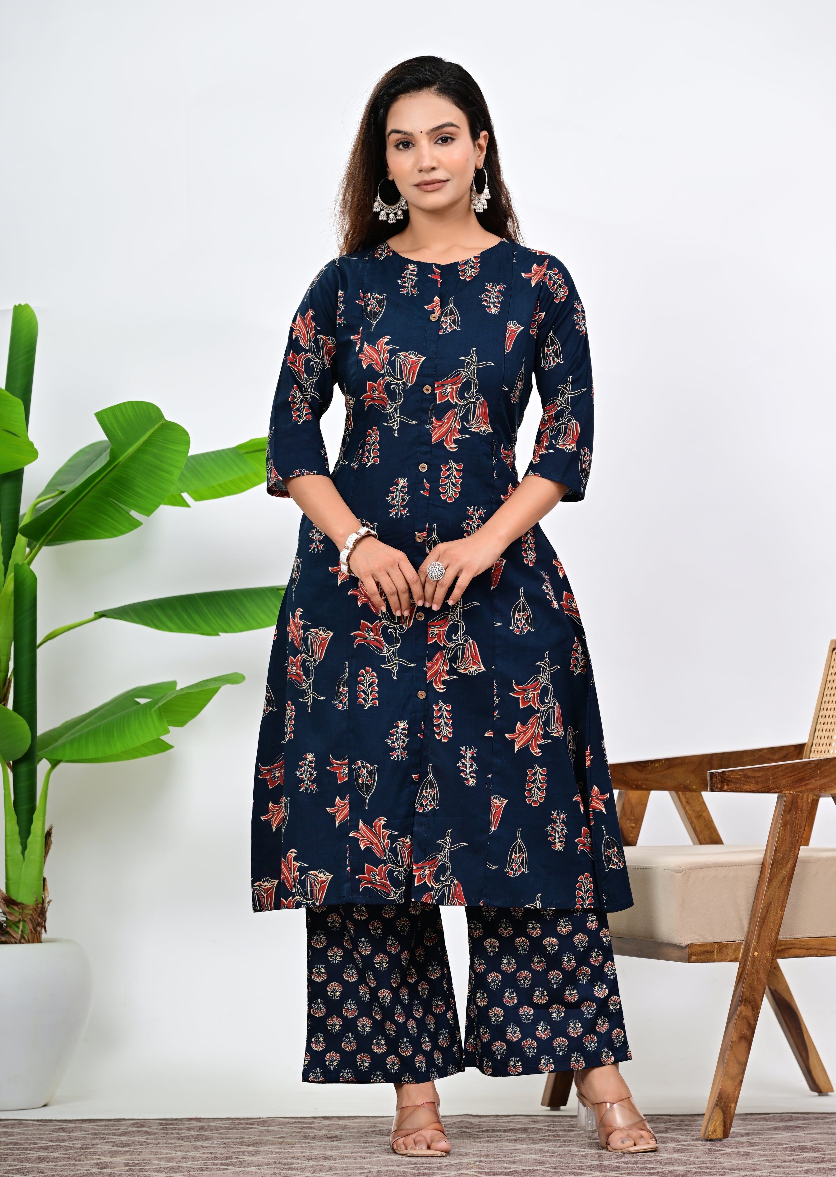Mumzhug Navy Blue Colored Pure Cotton Jaipuri Multi Floral Print Feeding Kurta