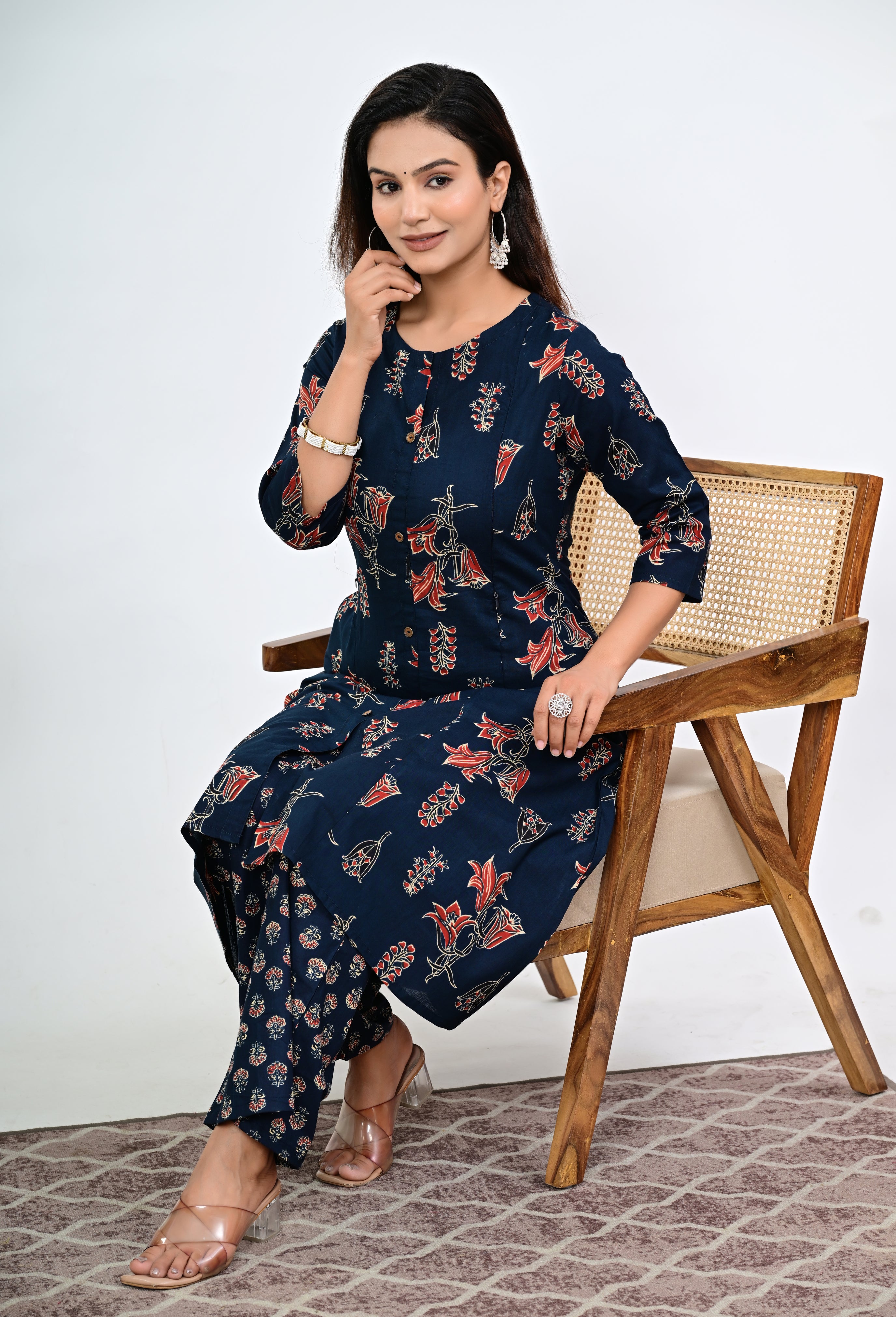 Mumzhug Navy Blue Colored Pure Cotton Jaipuri Multi Floral Print Feeding Kurta