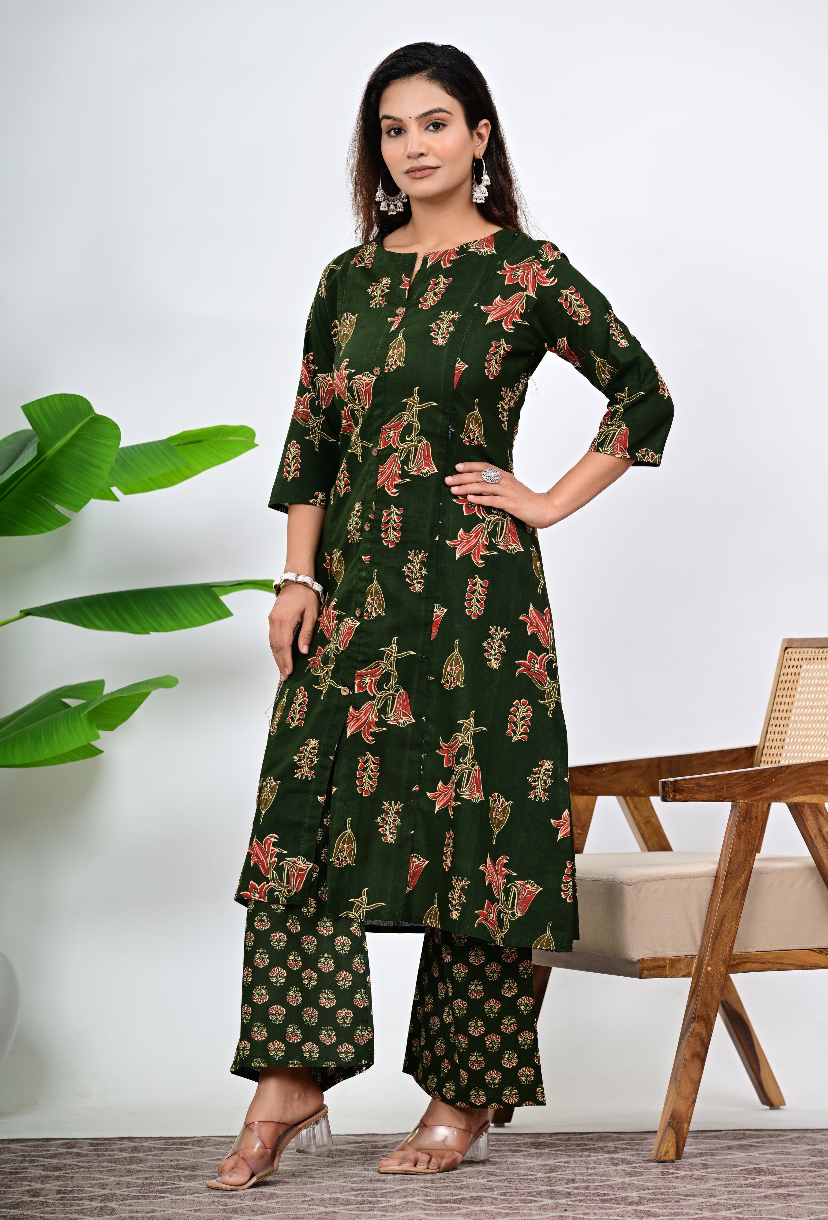 Mumzhug Olive Green Colored Pure Cotton Jaipuri Multi Floral Print Feeding Kurta