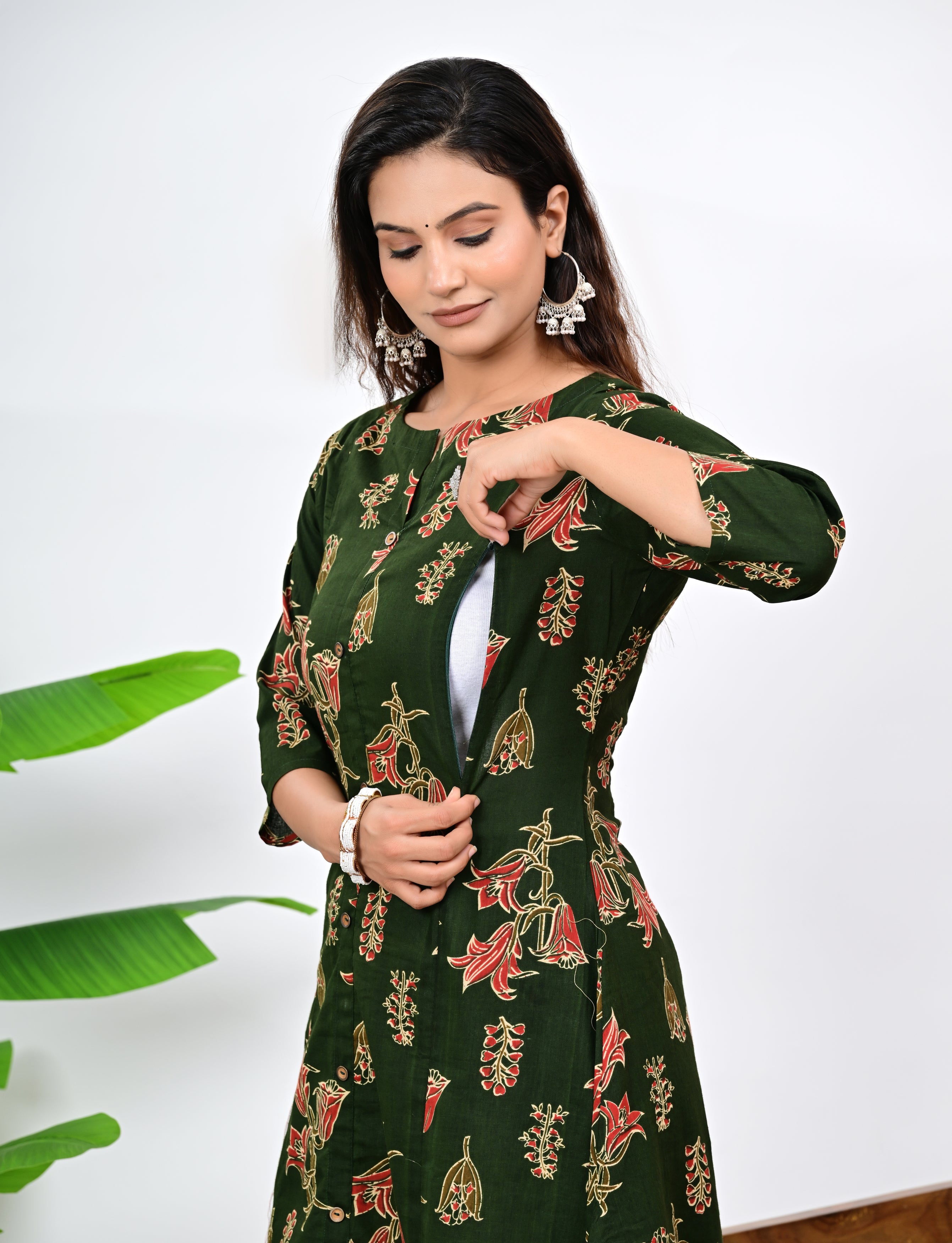 Mumzhug Olive Green Colored Pure Cotton Jaipuri Multi Floral Print Feeding Kurta