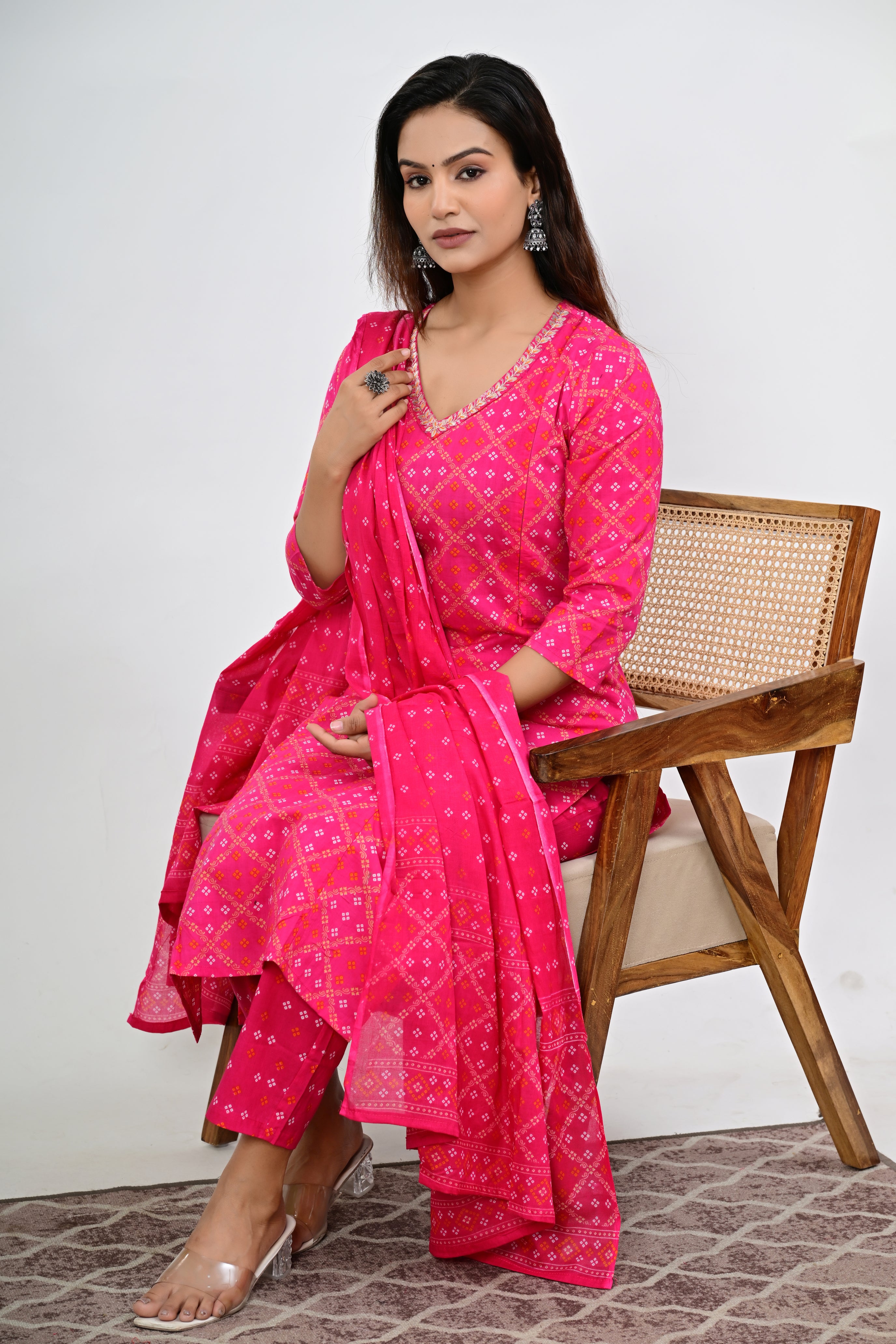 Pure Cotton Fuchsia Colored Feeding Kurta Pant and Dupatta Set