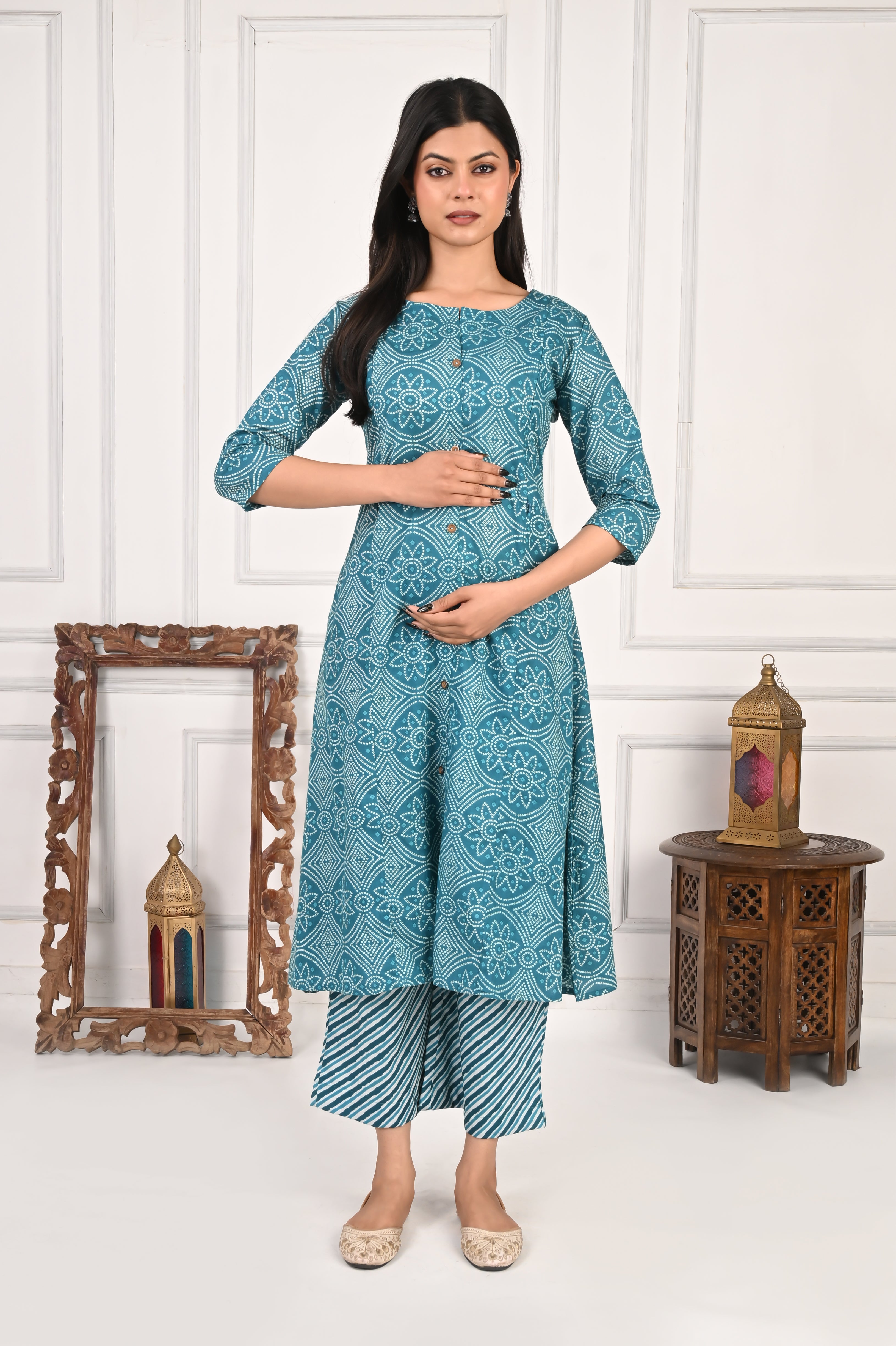 Mumzhug Pure Cotton Bandhej Jaipuri Print Feeding Cord Set