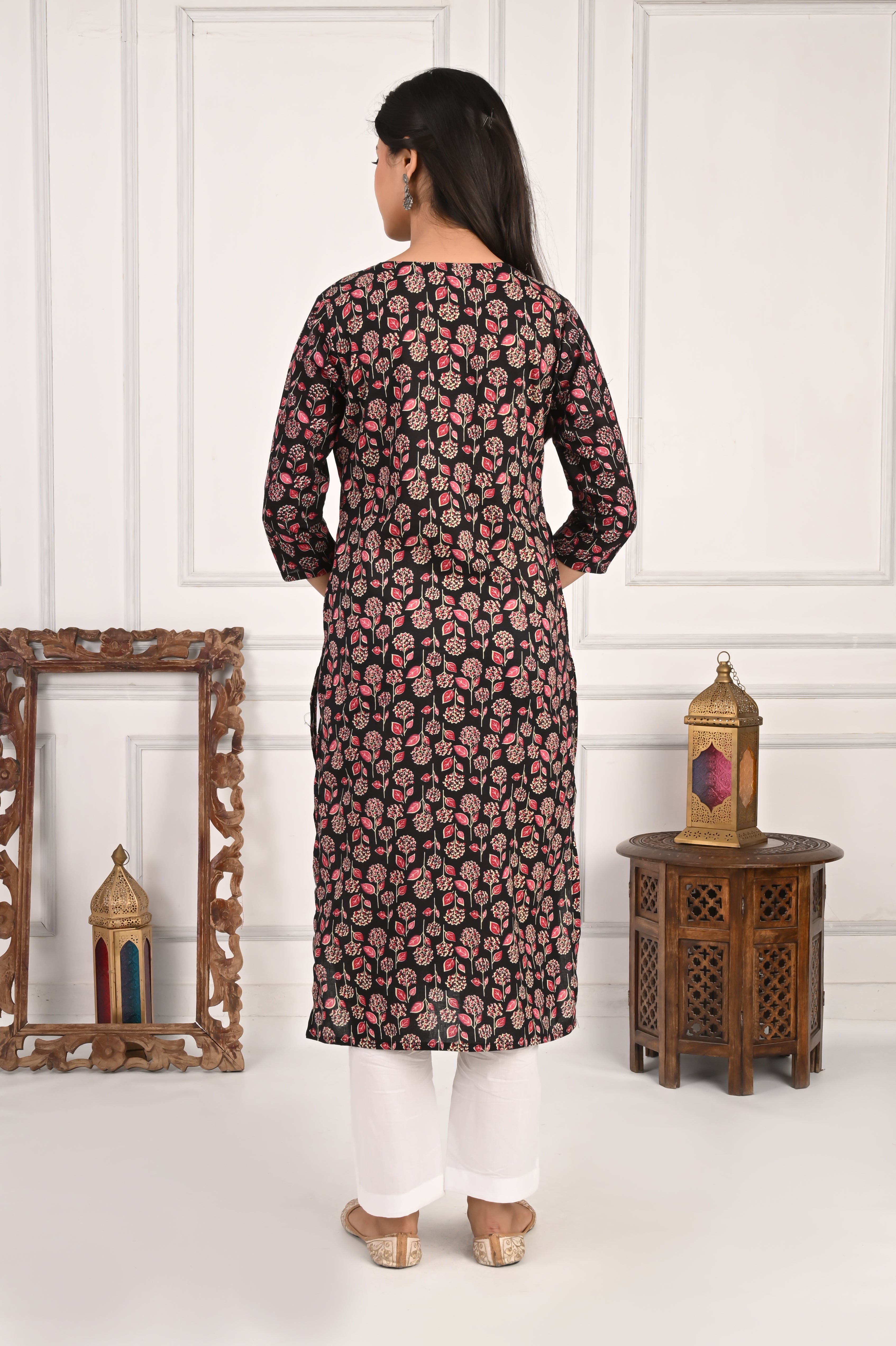Mumzhug Black Color Jaipuri Print Pure Cotton Feeding Kurta