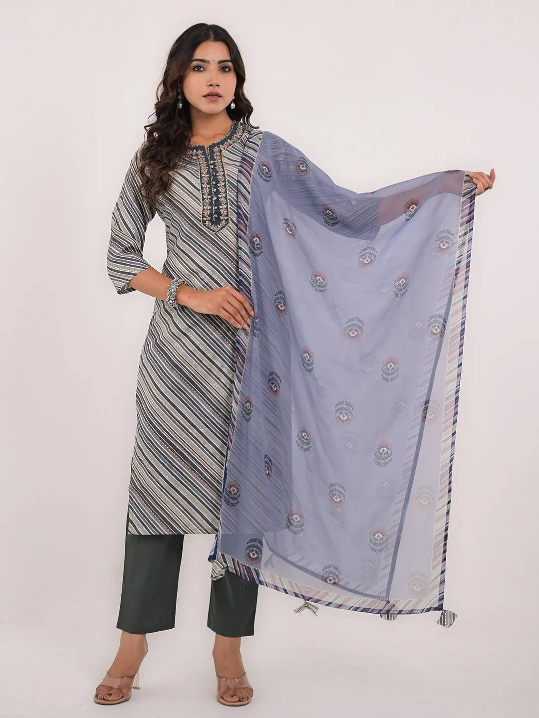 KAVITA GUPTA maslin embroided kurta with pant and dupatta Kavita Gupta