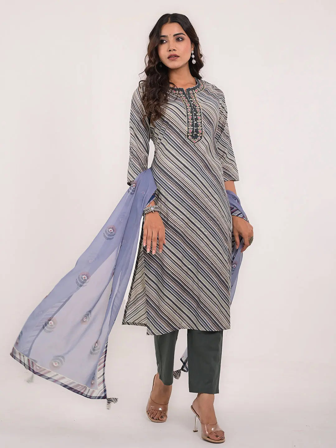 KAVITA GUPTA maslin embroided kurta with pant and dupatta Kavita Gupta