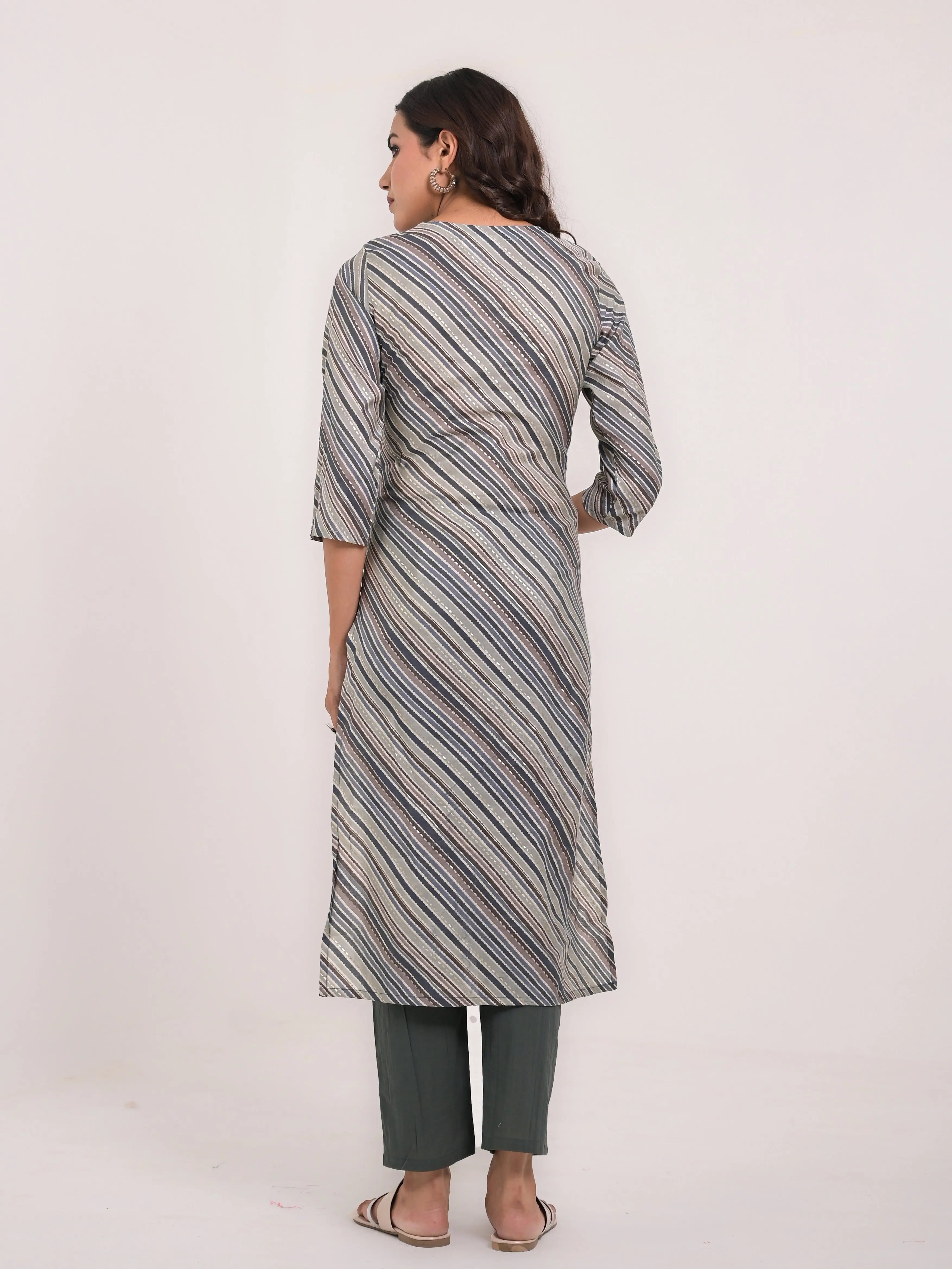 Mumzhug maslin embroided kurta with pant and dupatta for maternity and feeding purpose mumzhug