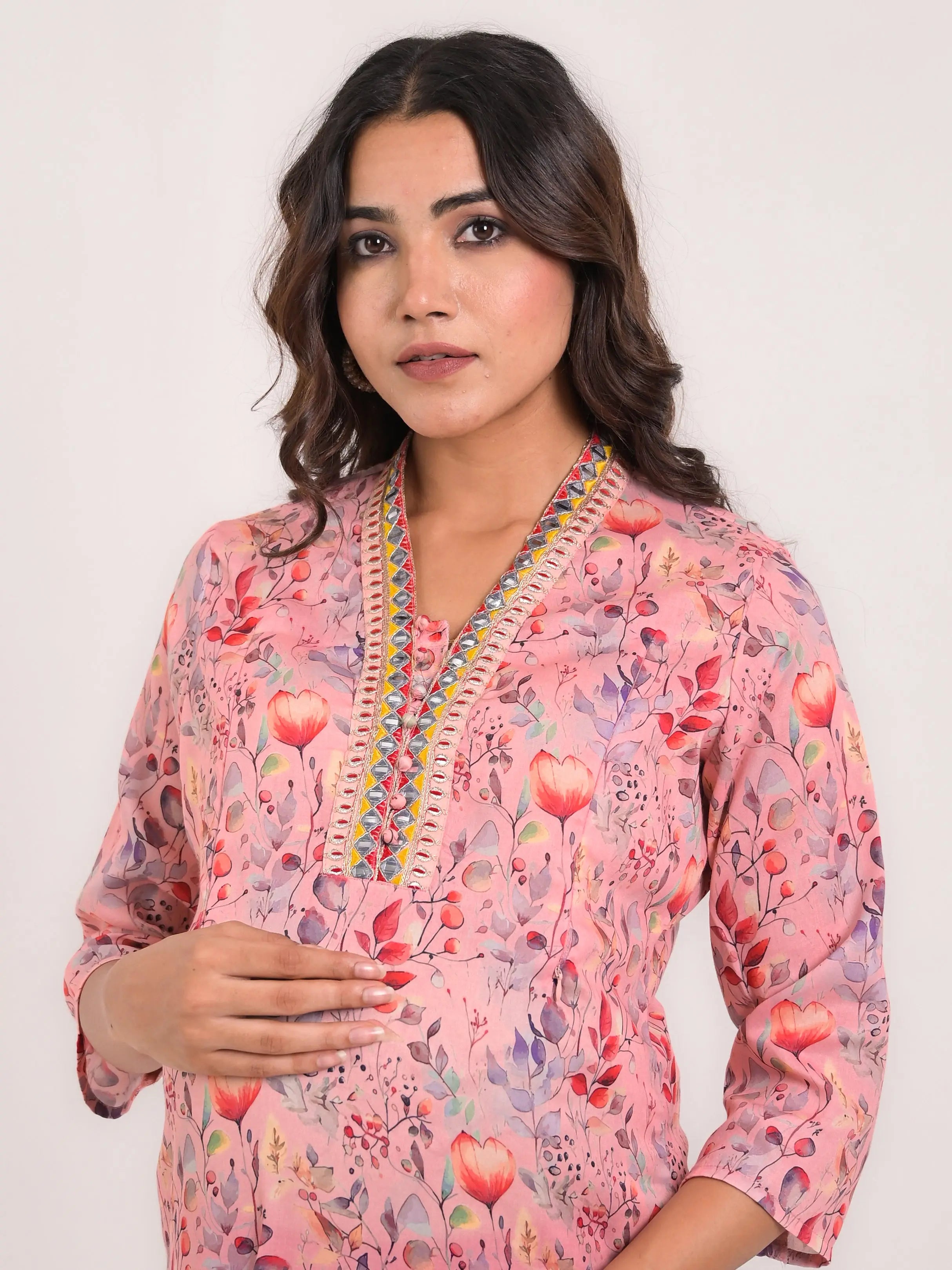 maslin silk  printed kurta with detailed embroidery for feeding and maternity purpose mumzhug