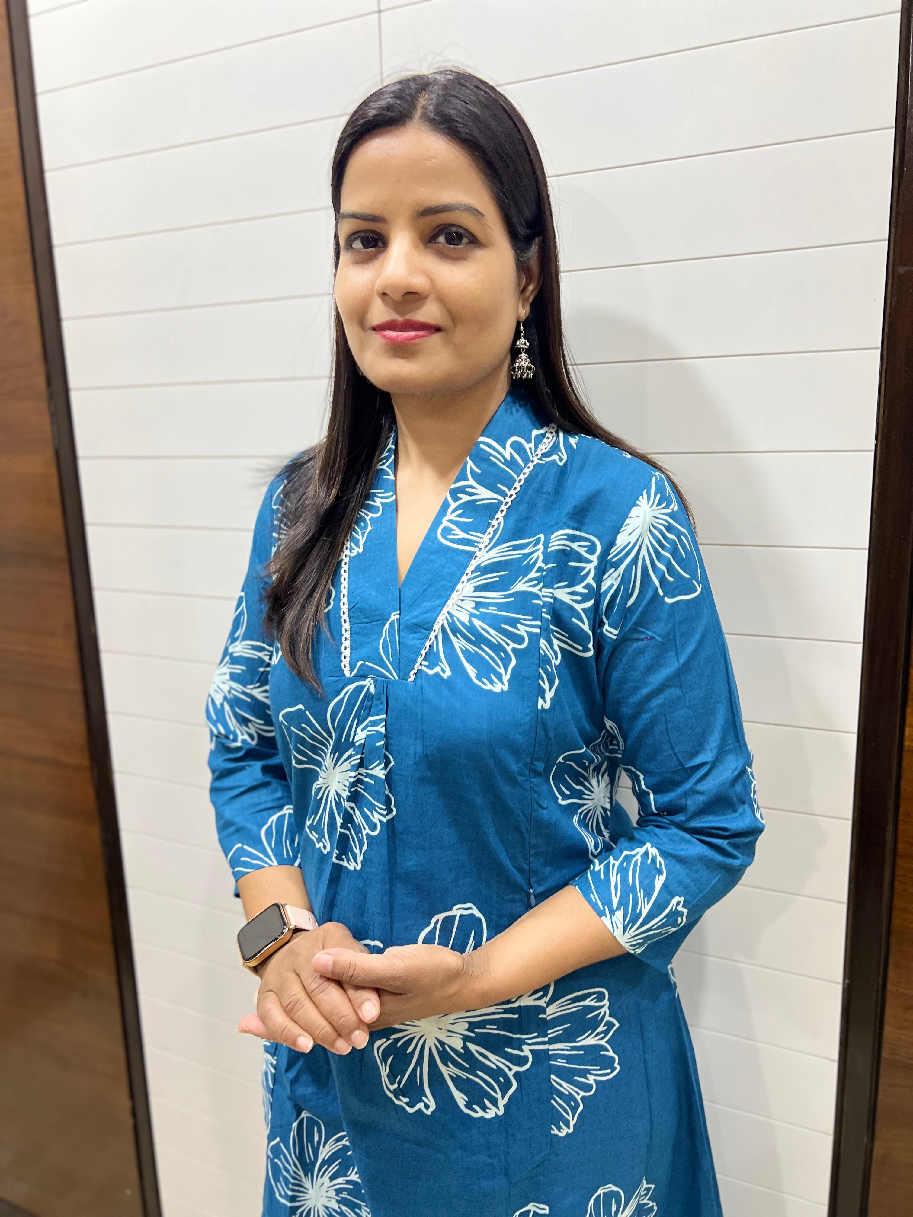 Mumzhug Blue Pure Cotton Boota Print Flared Feeding Kurta and Pant Set