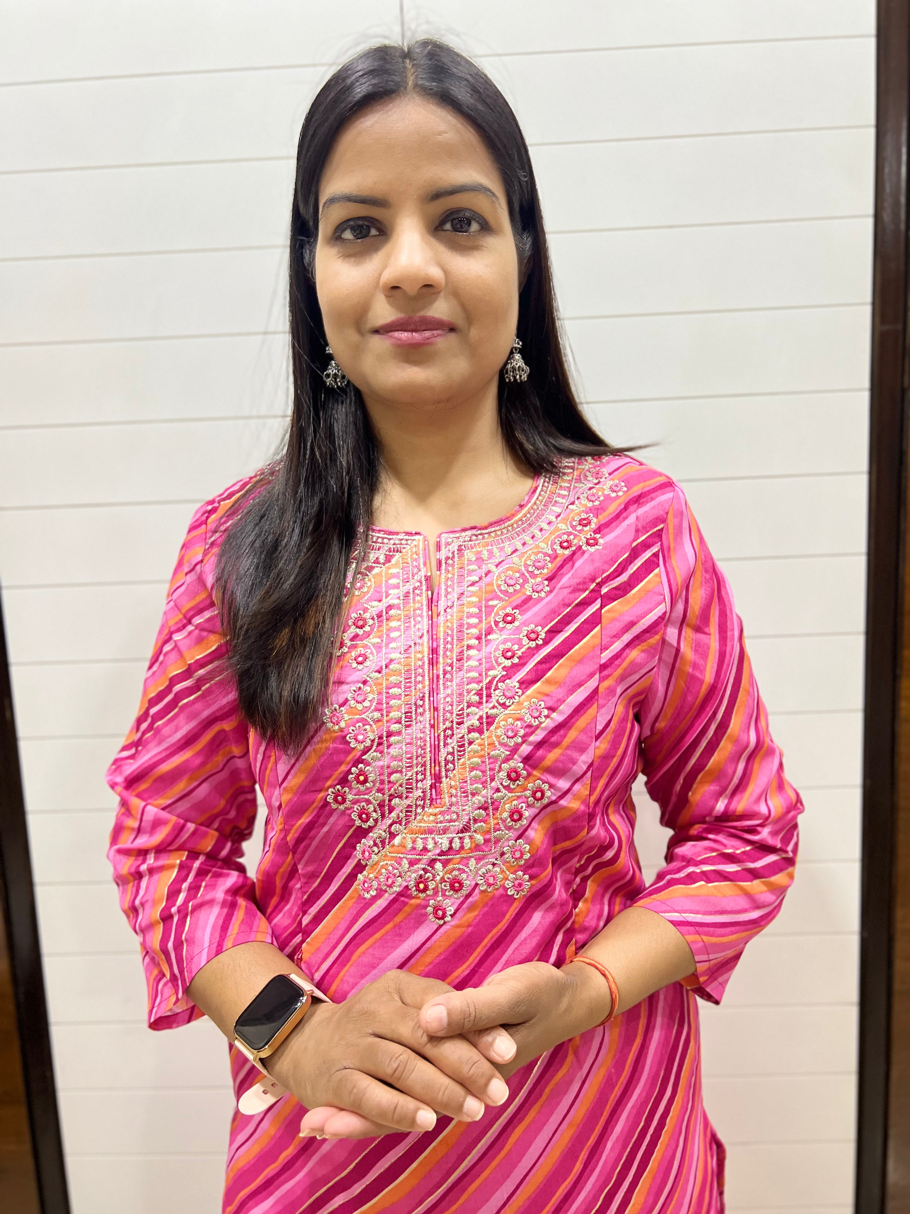 Mumzhug fuchsia cotton embroidered feeding kurta