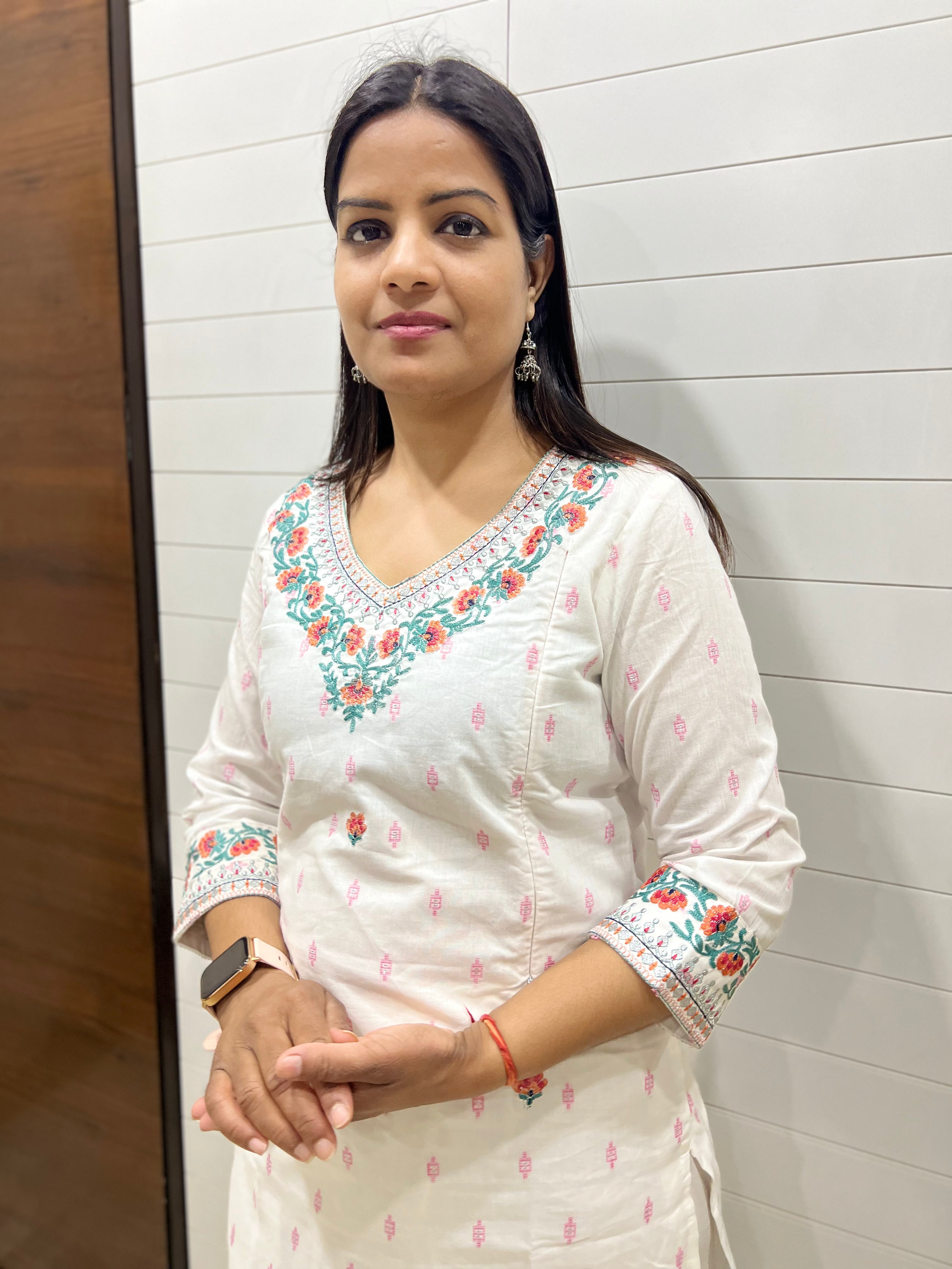 mumzhug white pure cotton embroidered feeding kurta with attached lining