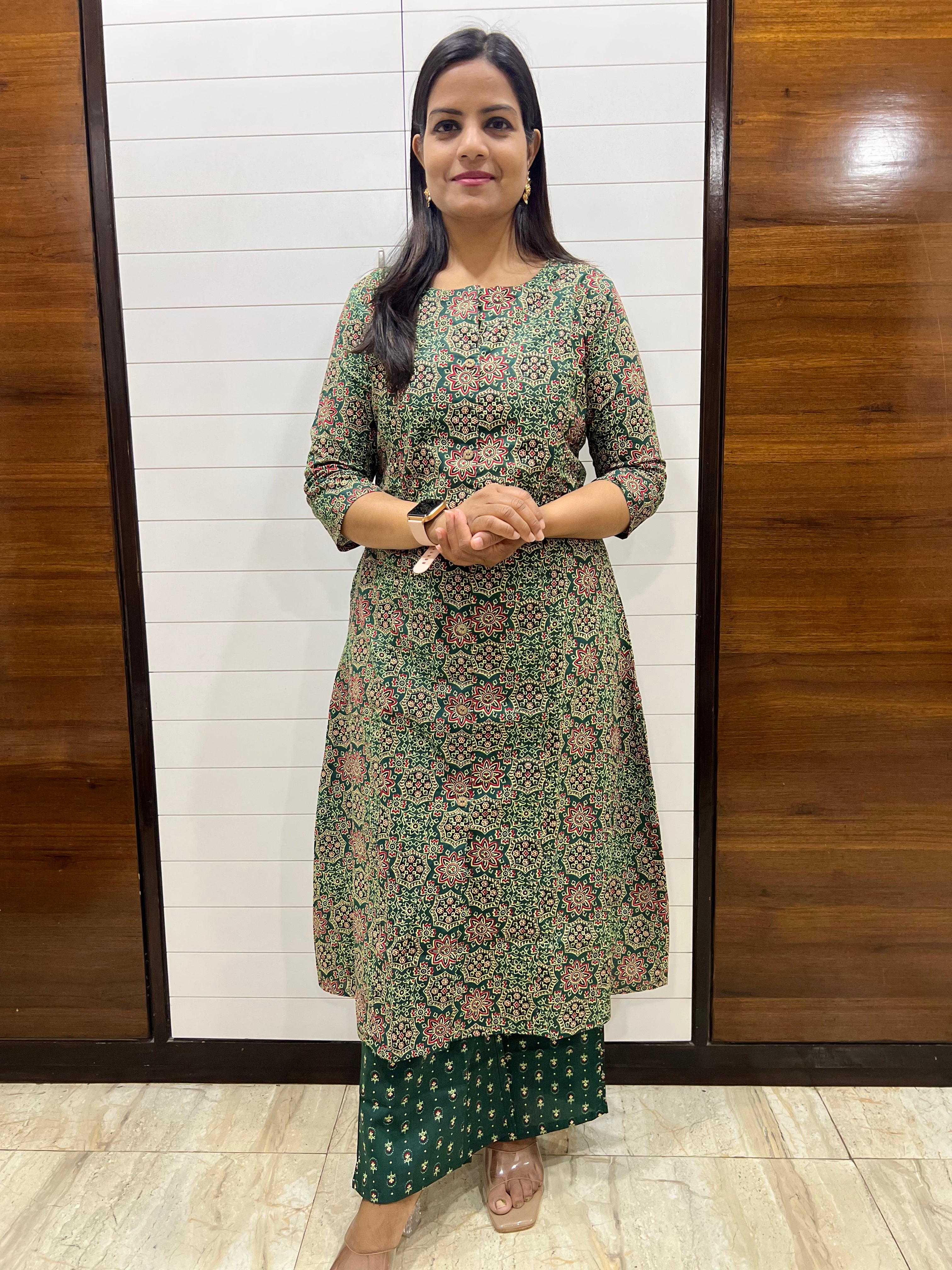 # NEW LAUNCH mumzhug pure cotton BOTTLE GREEN feeding kurta set DISPATCHING STARTS FROM -10TH MAY